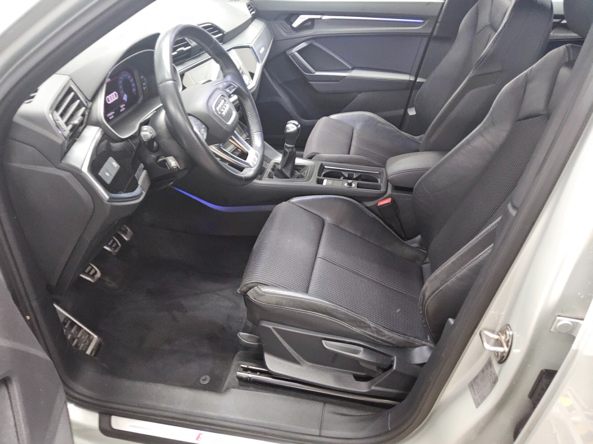 Audi Q3 Sportback 35 TDI Qu. S-Line T-Leder Navi LED 9