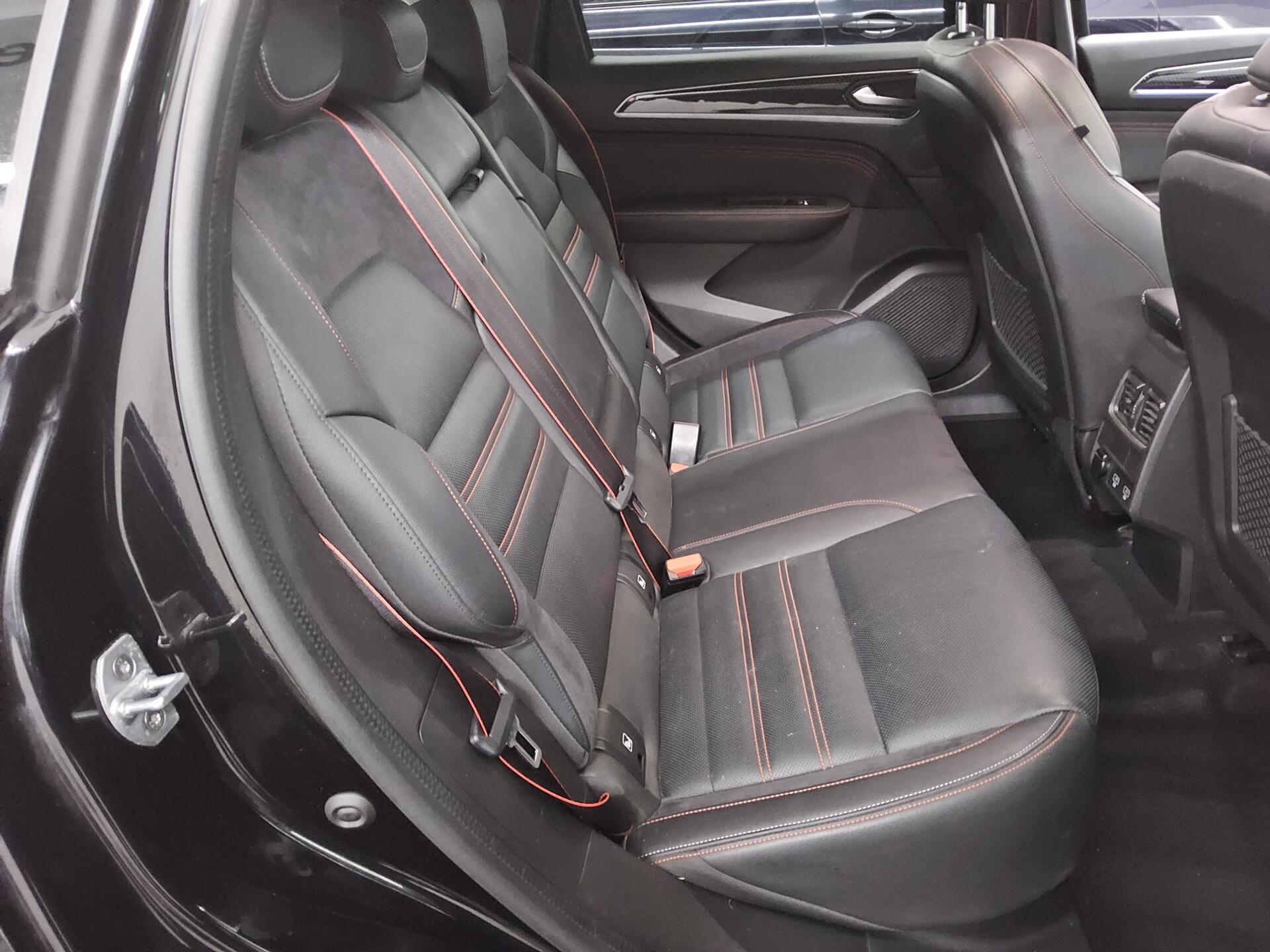 Renault Arkana 1.3 TCe R.S. Line T-Leder Navi LED RFK 13