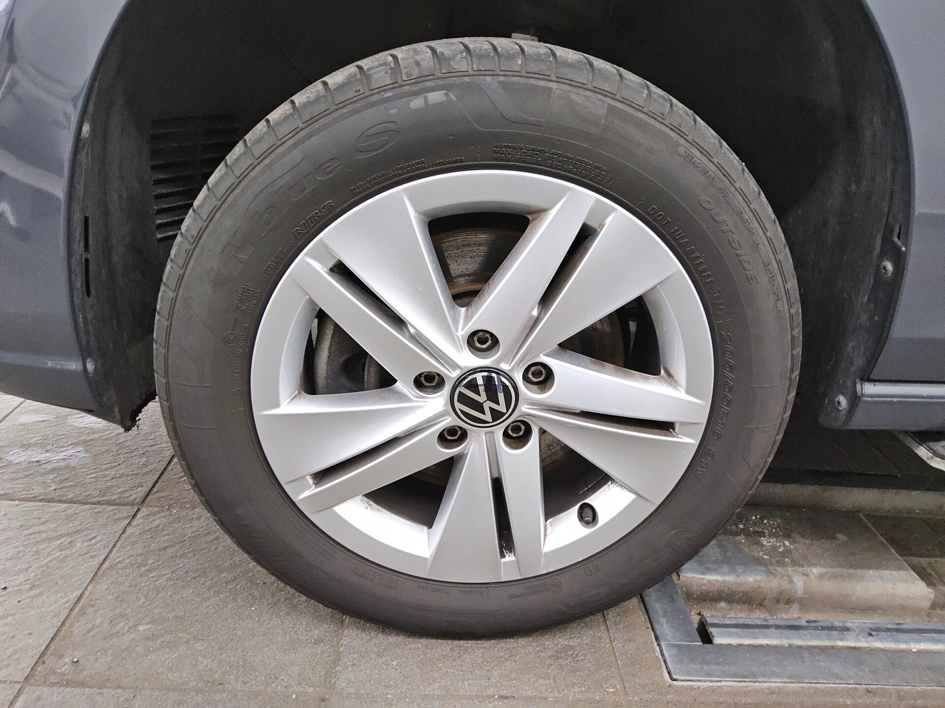 Volkswagen Golf-8 Var. 2.0 TDI Life Navi LED AID ACC Shz 11