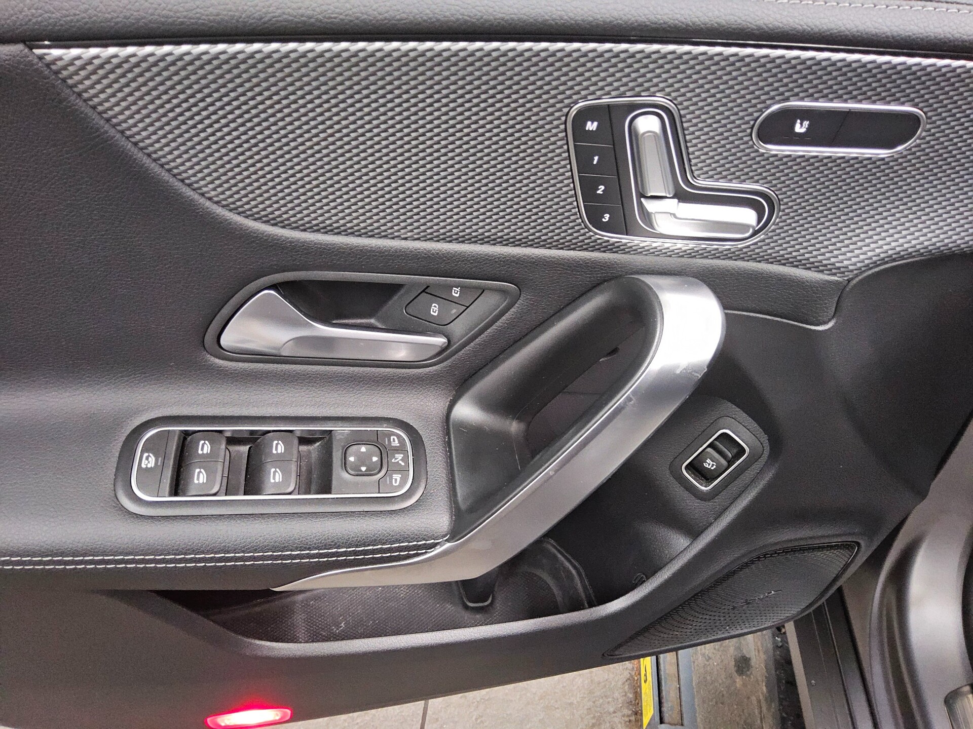 Mercedes-Benz CLA 200 SB d Progressive Navi LED Leder RFK Pano 10