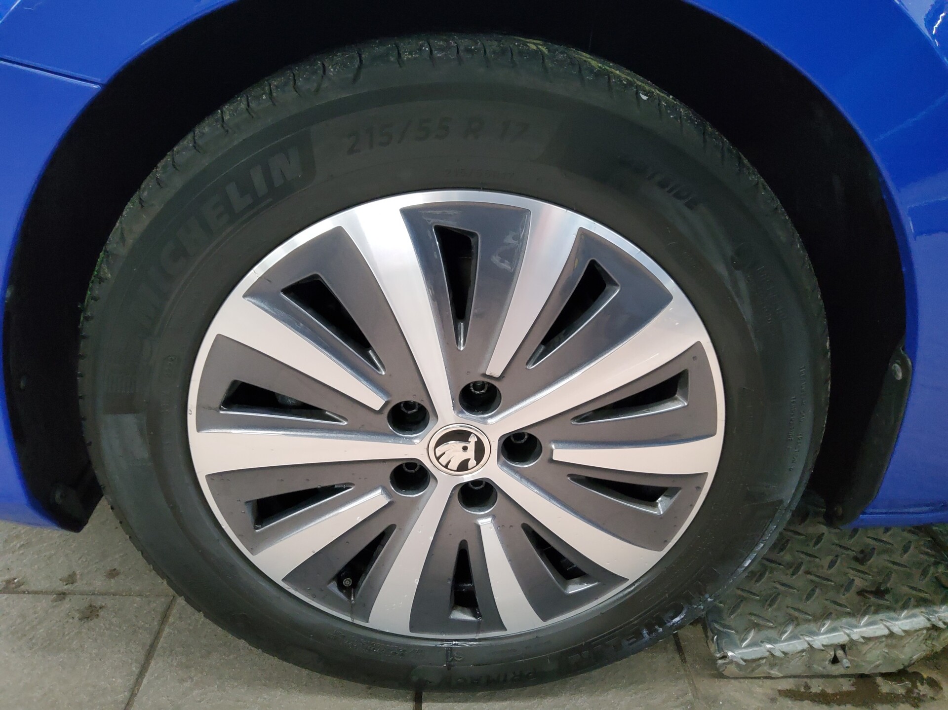 Skoda Superb Kombi 2.0 TDI Style Navi LED AID AHK ACC 11