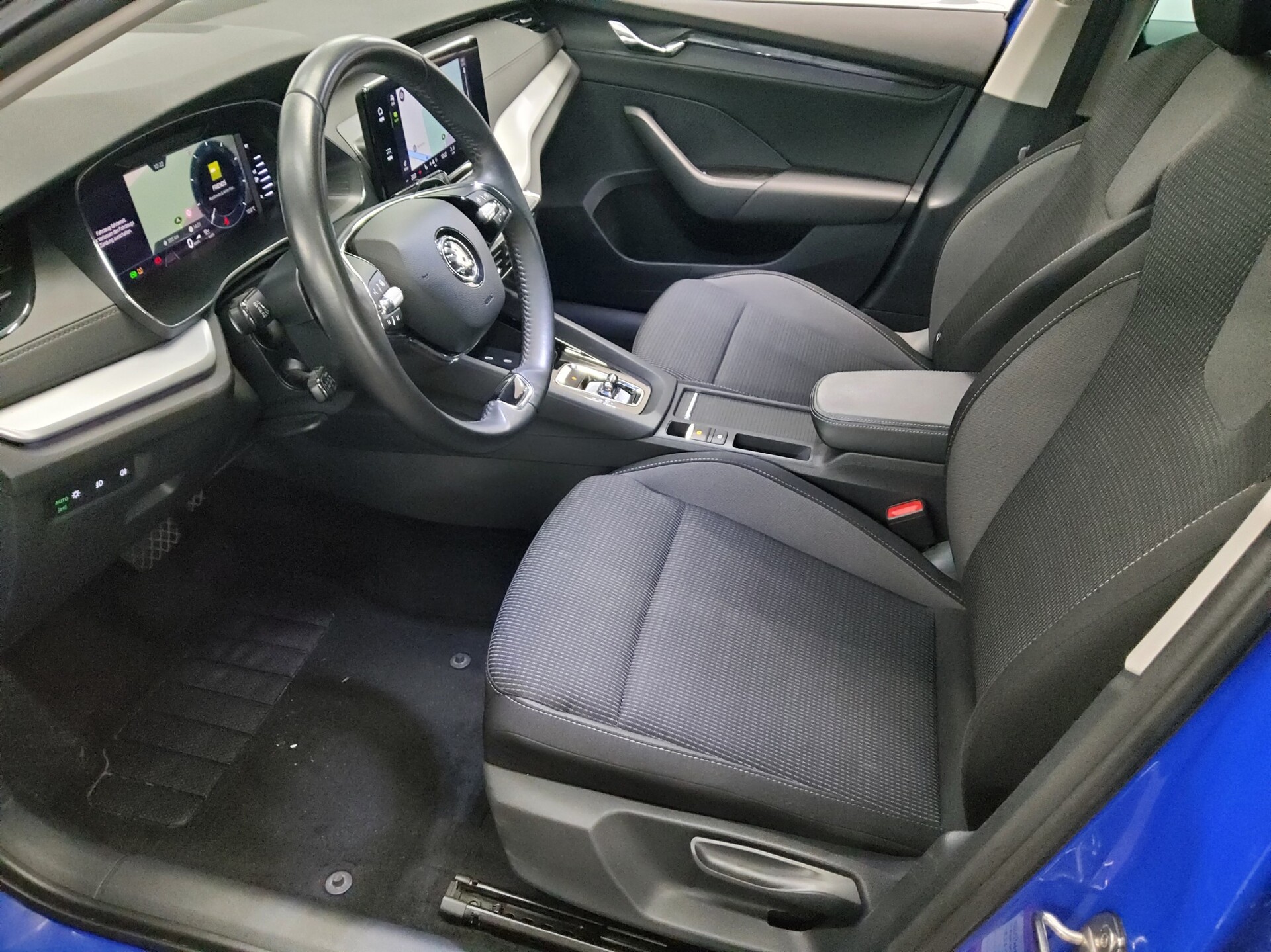 Skoda Octavia Kombi 2.0 TDI Ambition Navi LED virtual 9