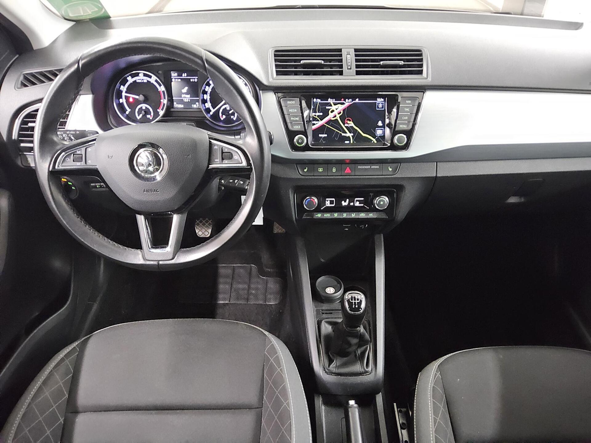 Skoda Fabia Kombi 1.0 TSI Ambition Navi PDC Tempomat 5