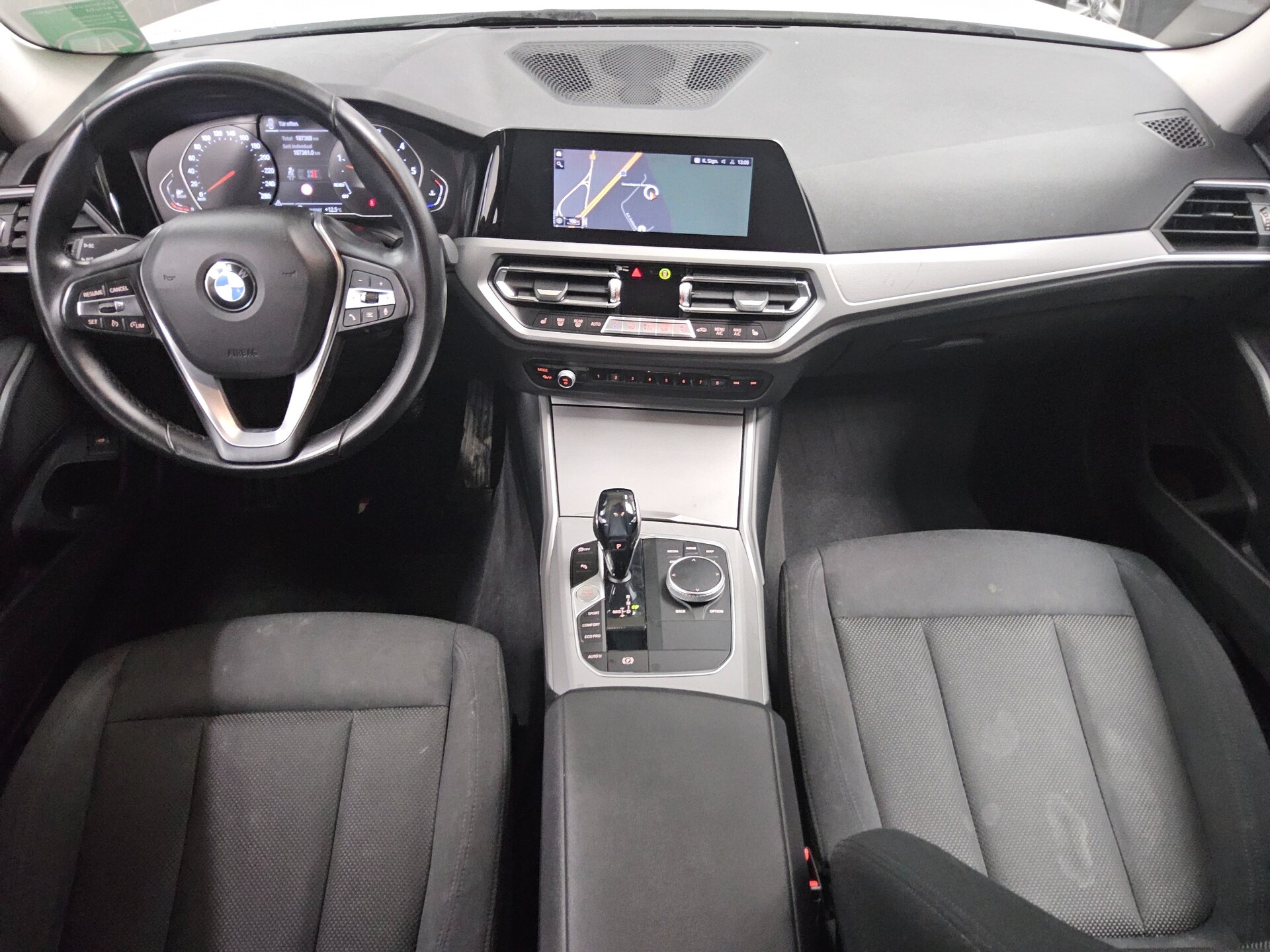 BMW 320dA Touring Advantage Navi LED PDC 5