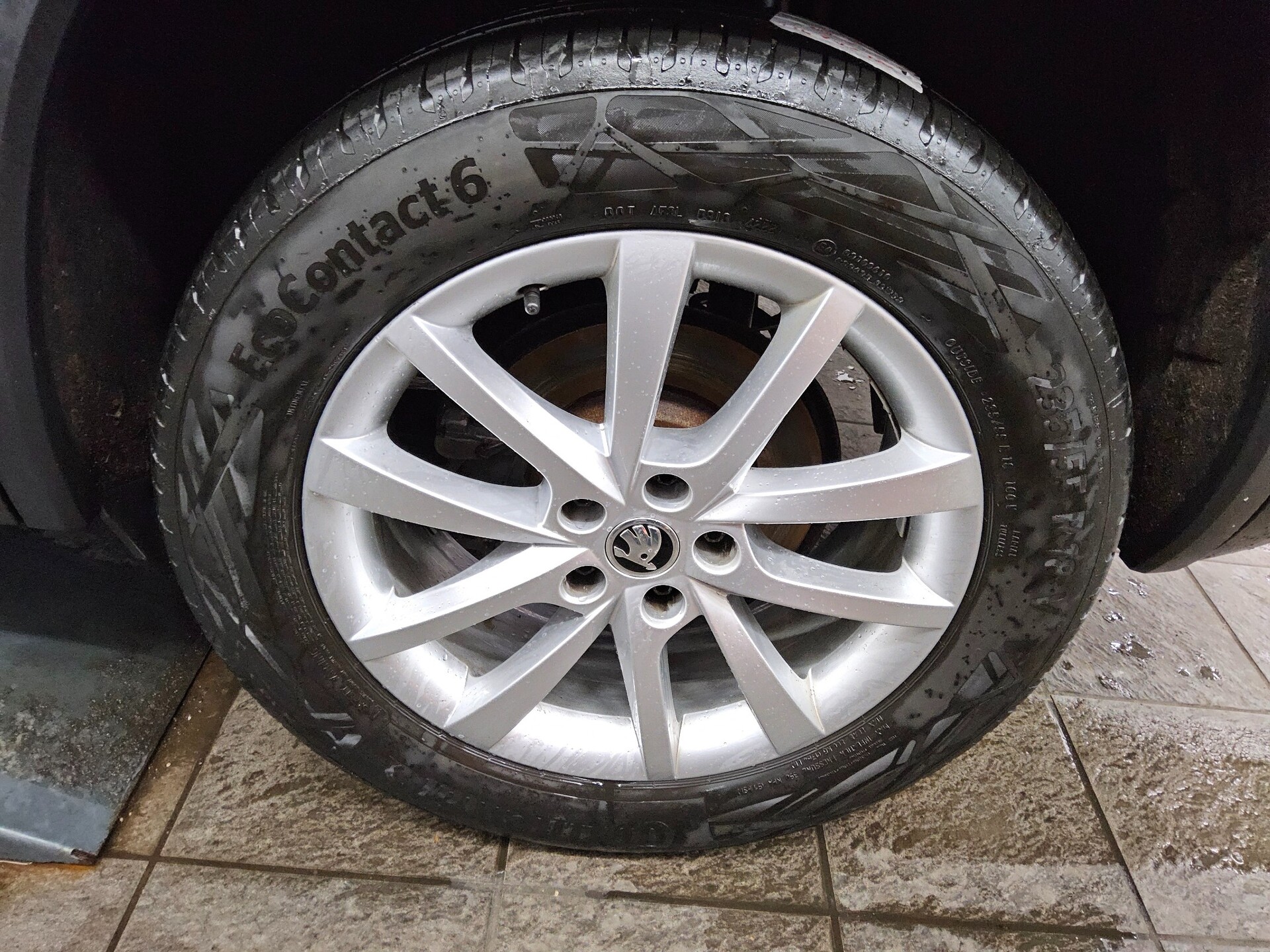 Skoda Kodiaq 2.0 TDI Style T-Leder Navi LED vc RfK ACC 11