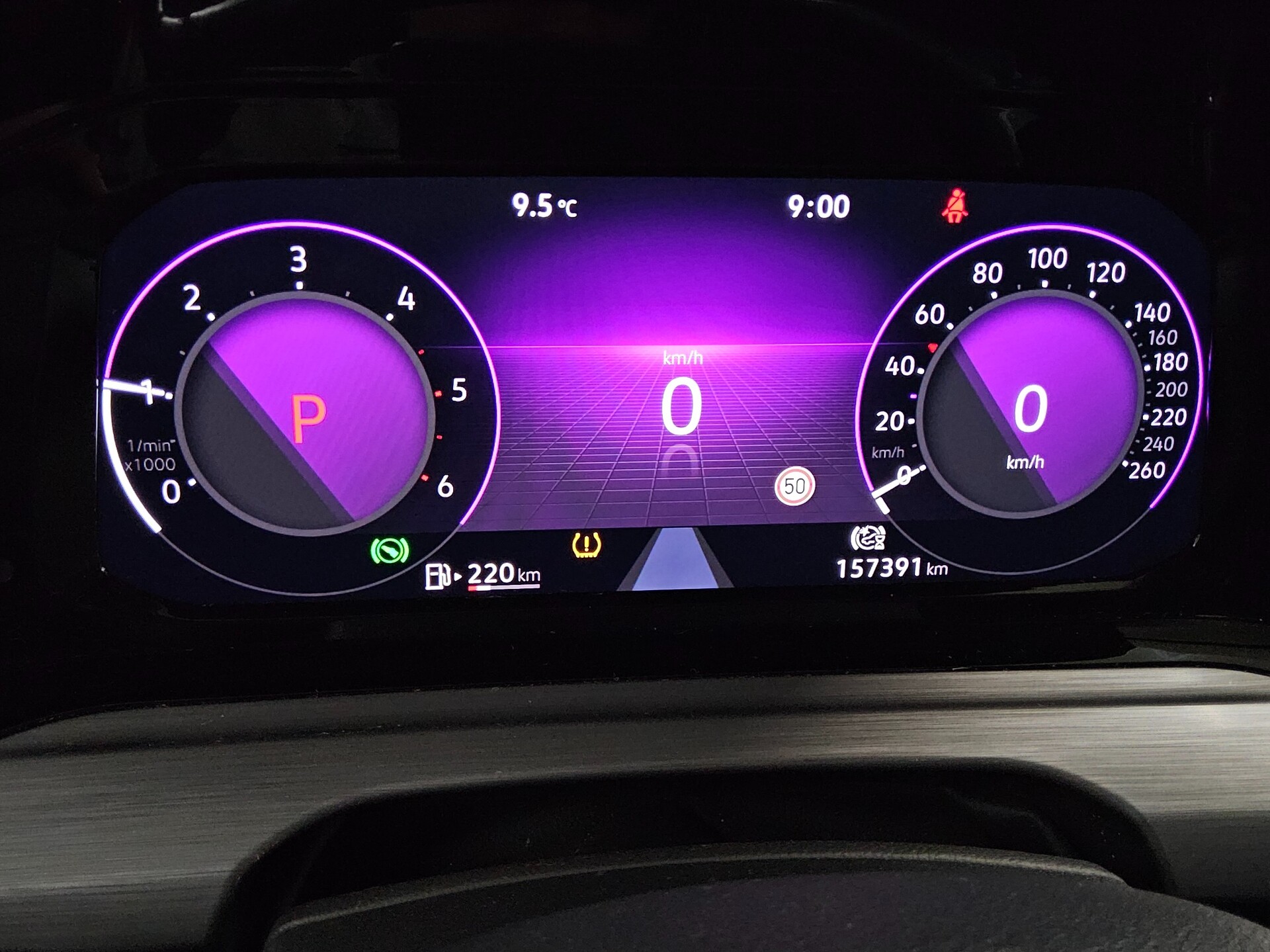 Volkswagen Golf-8 Var. 2.0 TDI Style Navi LED+ DC AHK PDC 8