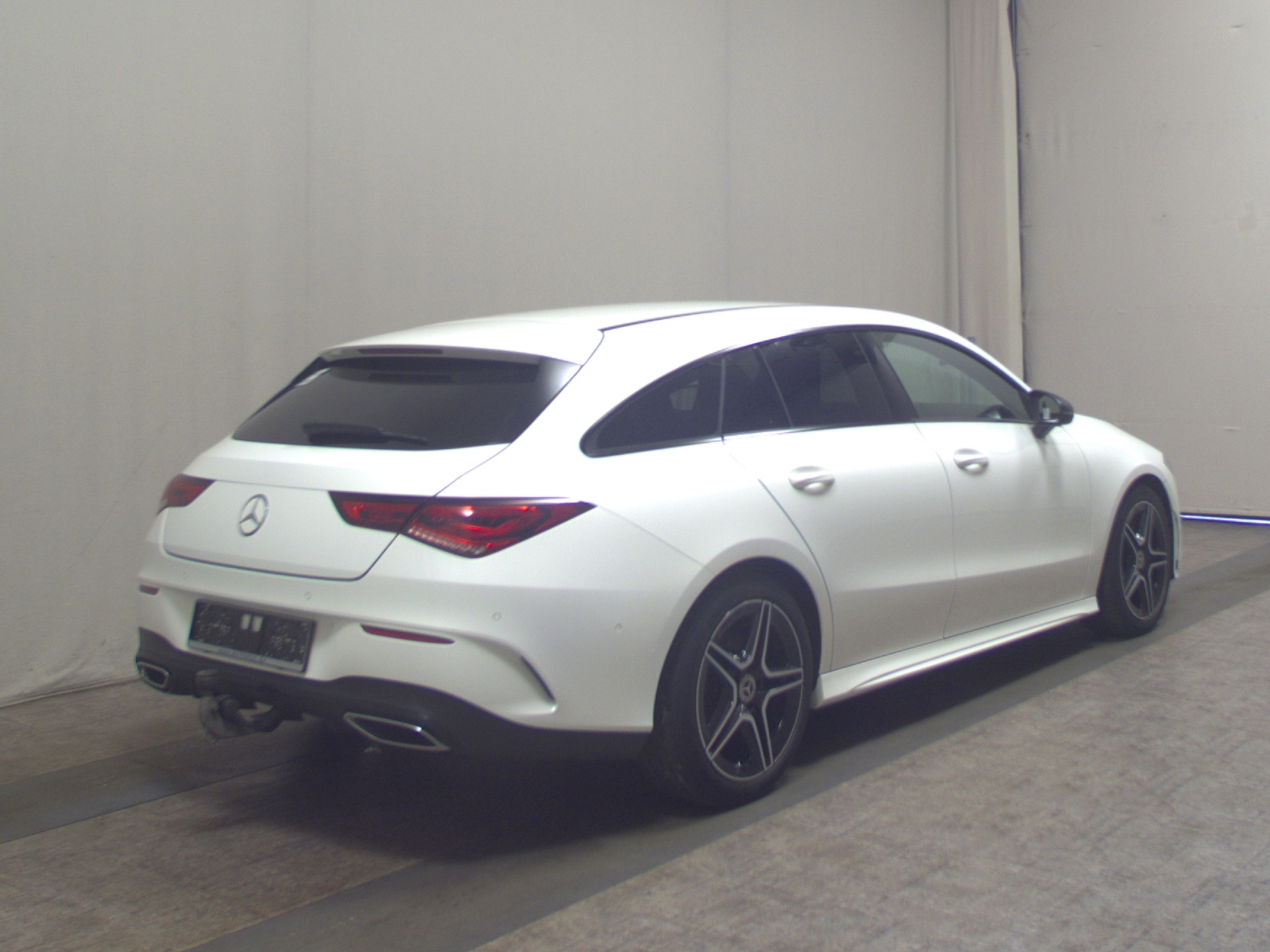 Mercedes-Benz CLA 220 SB d 4M AMG-Line Night Navi LED AHK RfK 4