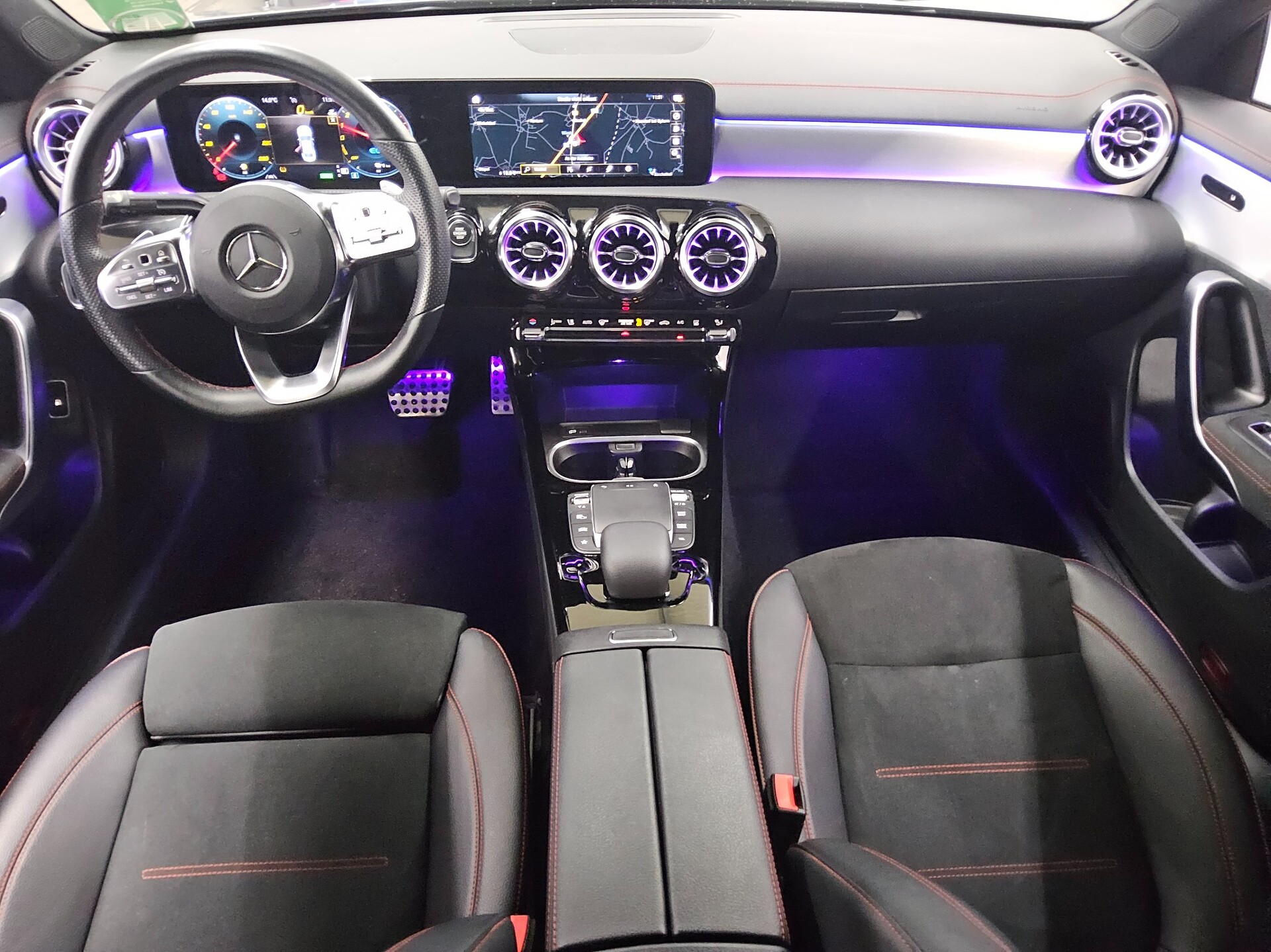 Mercedes-Benz CLA 250 e AMG-Line Navi MB-LED Night 360° Sound 5