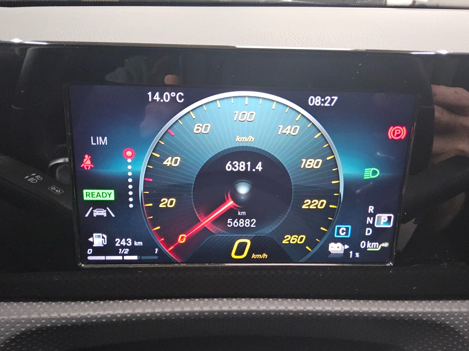 Mercedes-Benz CLA 250 Shooting Brake e AMG-Line Navi LED MBUX 8