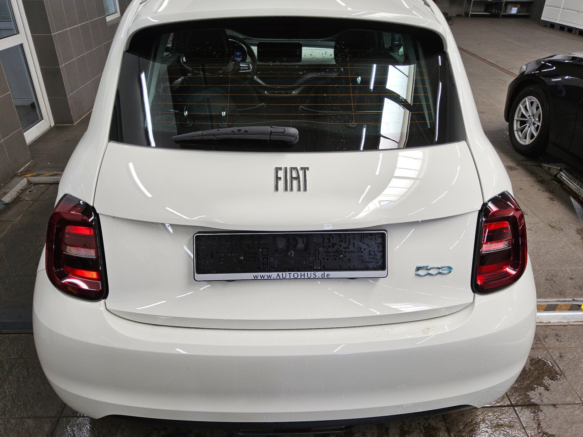 Fiat 500e Base 42kWh Bluetooth MFL DAB+ 10