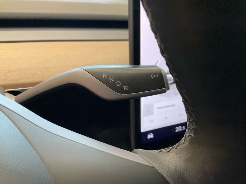 Tesla Model 3 Leder Navi LED 11