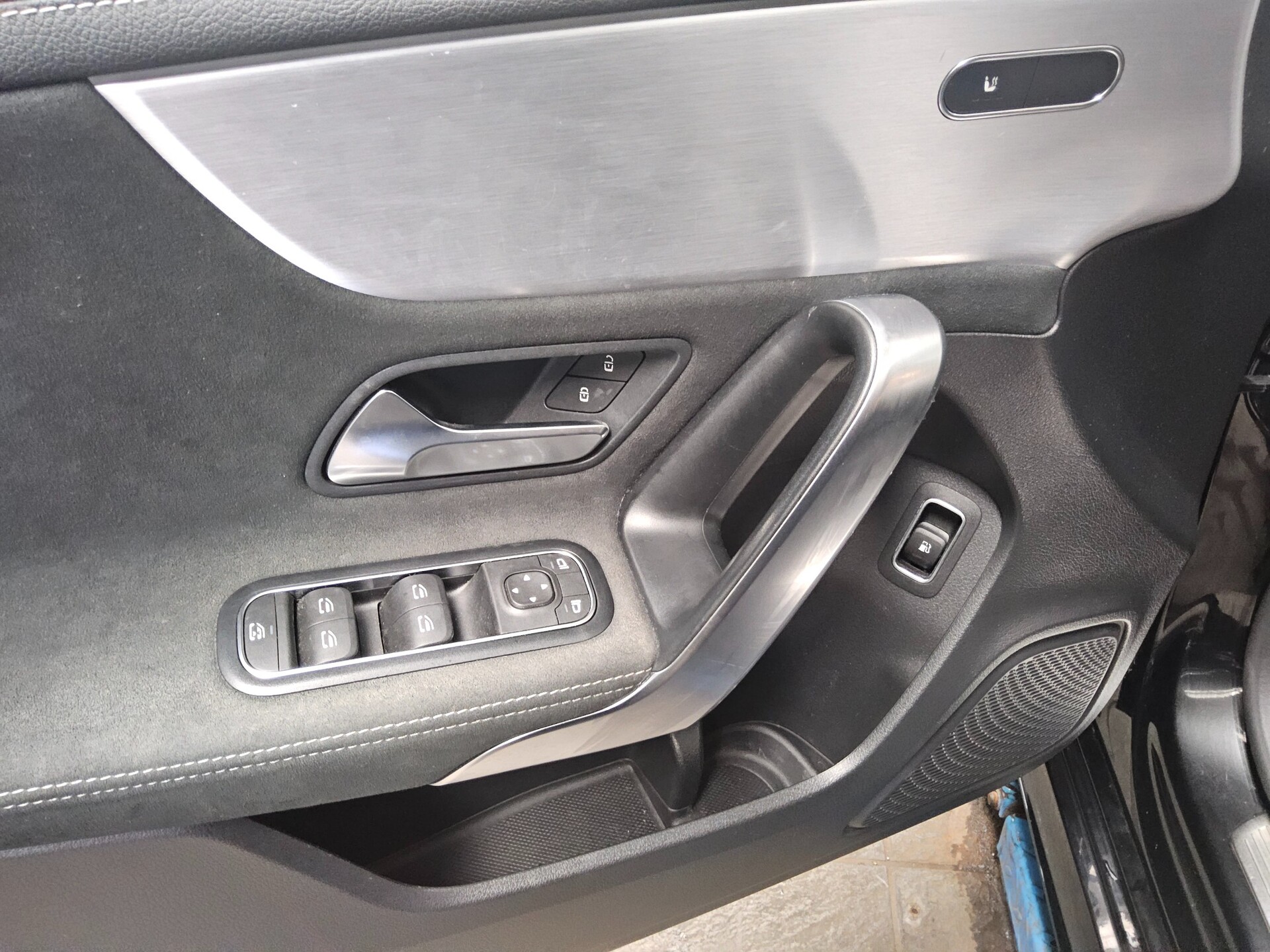 Mercedes-Benz A 250 e AMG-Line Night Navi LED MBUX+ Kamera 10