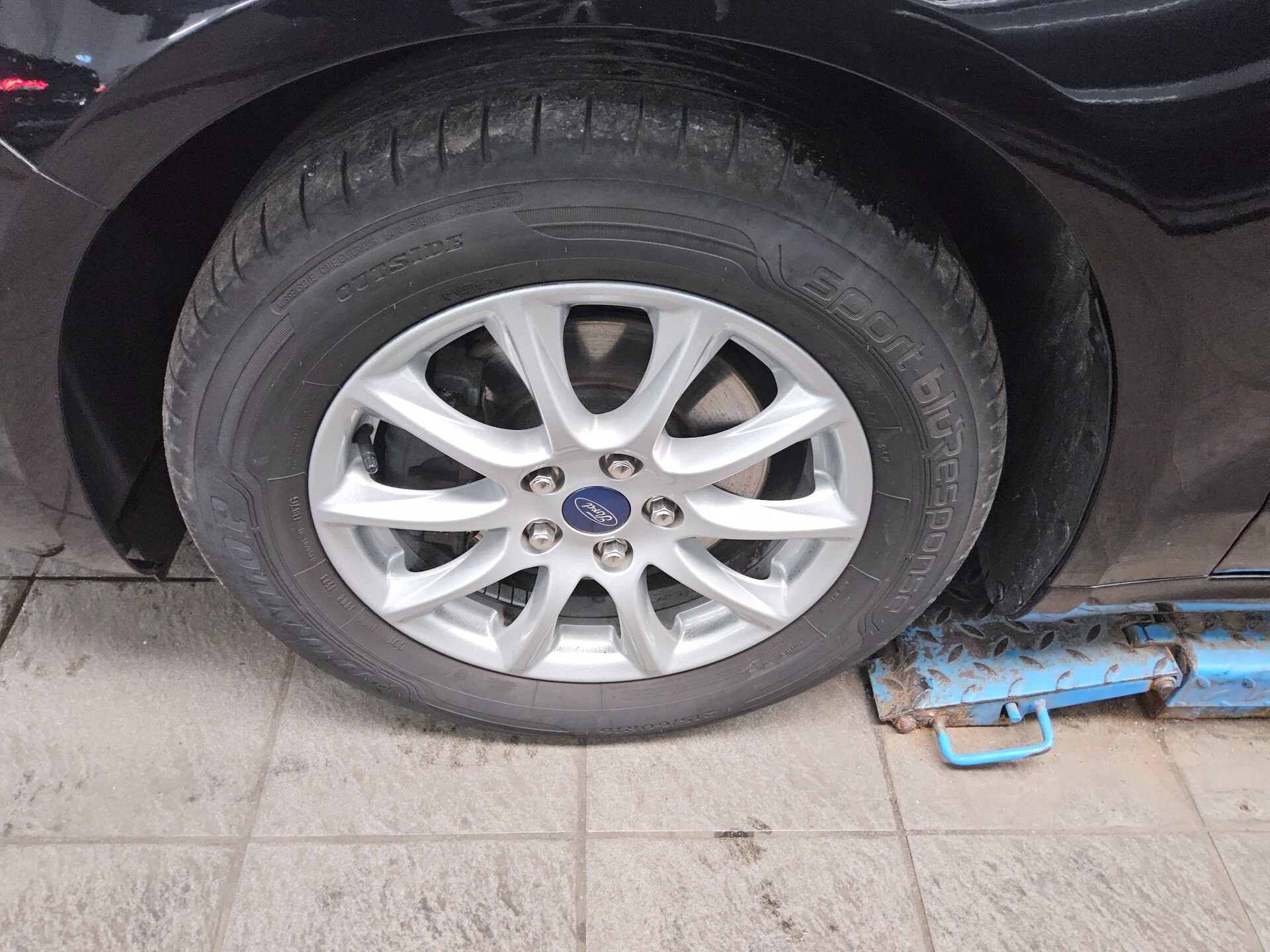 Ford Mondeo Turnier 2.0 EB Business Navi LED RfK AHK 10