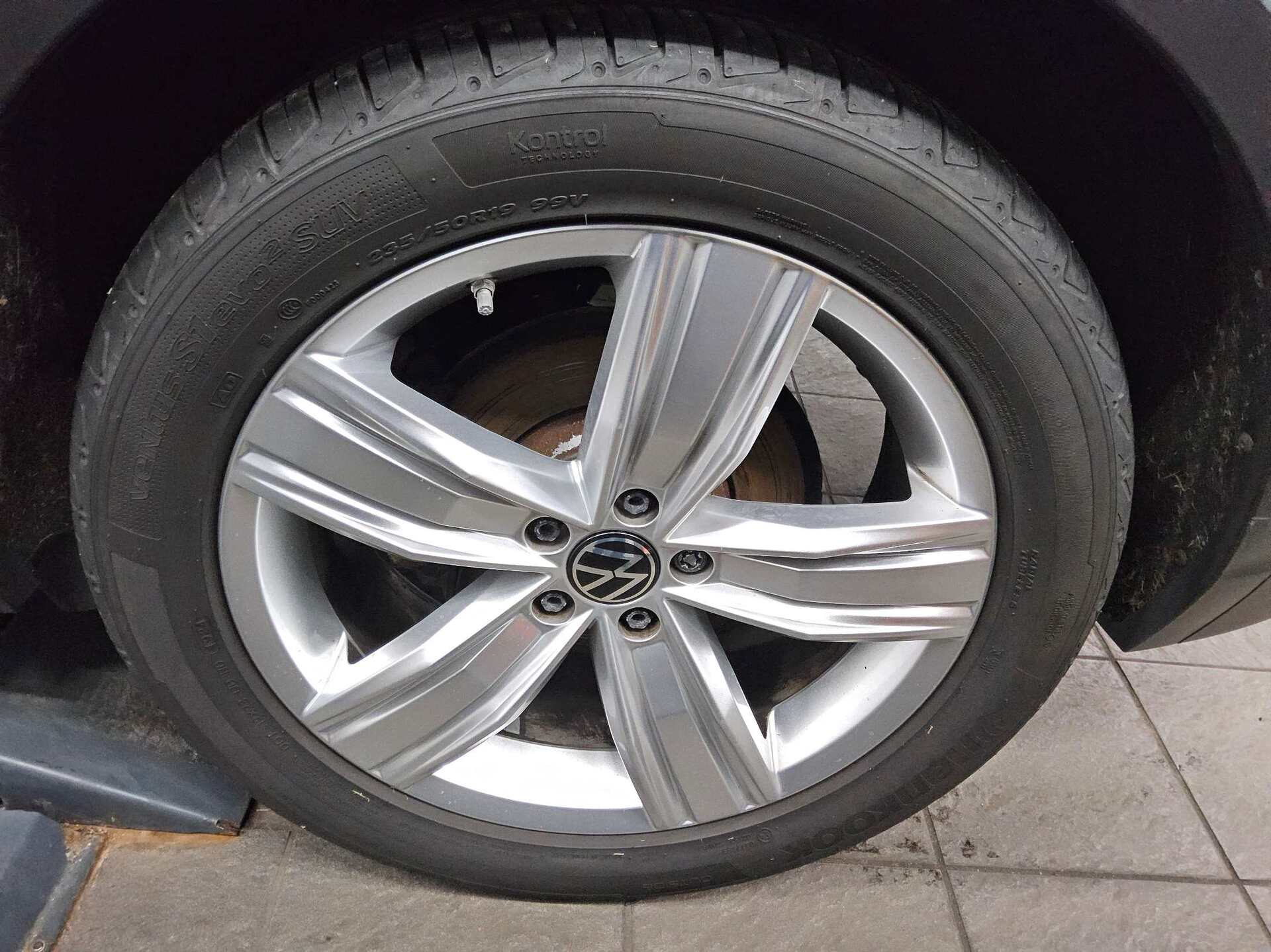 Volkswagen Tiguan 2.0 TDI Elegance Leder Navi LED AID H-K 11