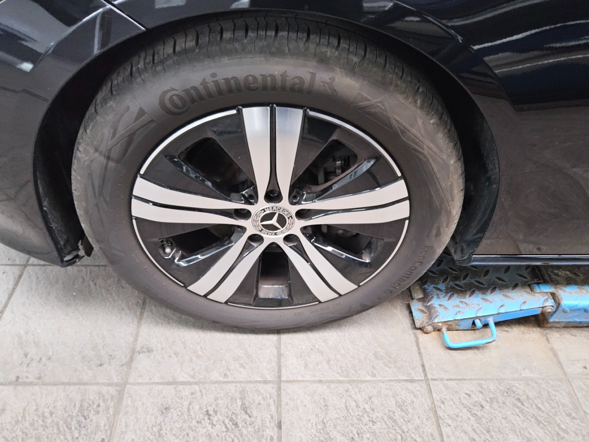 Mercedes-Benz C 200 T Avantgarde T-Leder Navi LED Tempomat PDC 11