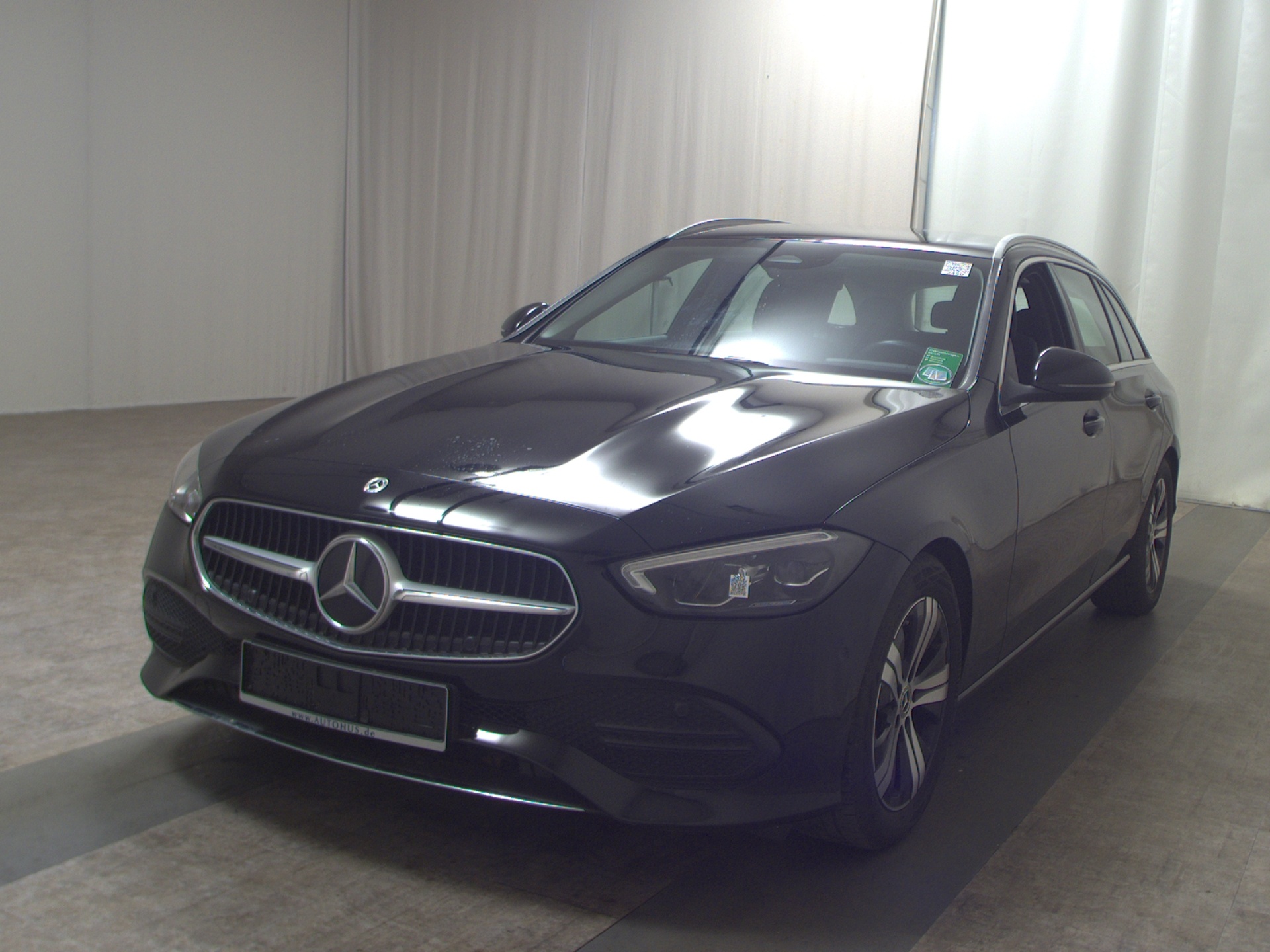 Mercedes-Benz C 200 T Avantgarde T-Leder Navi LED Tempomat PDC 2