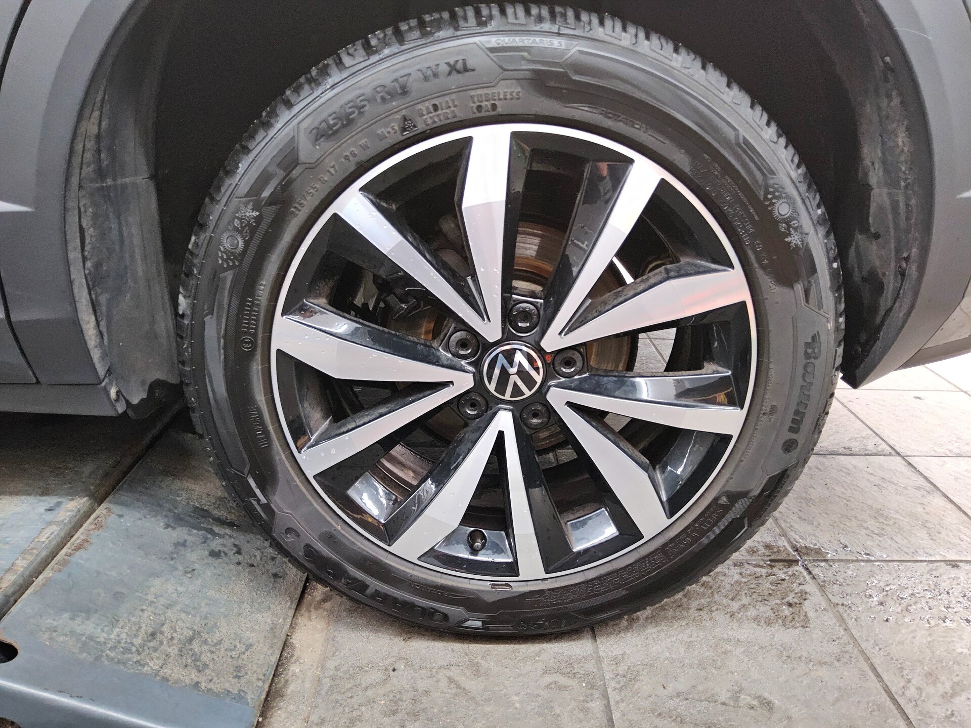 Volkswagen T-Roc 2.0 TDI Style Navi LED AID RfK Shz PDC 11