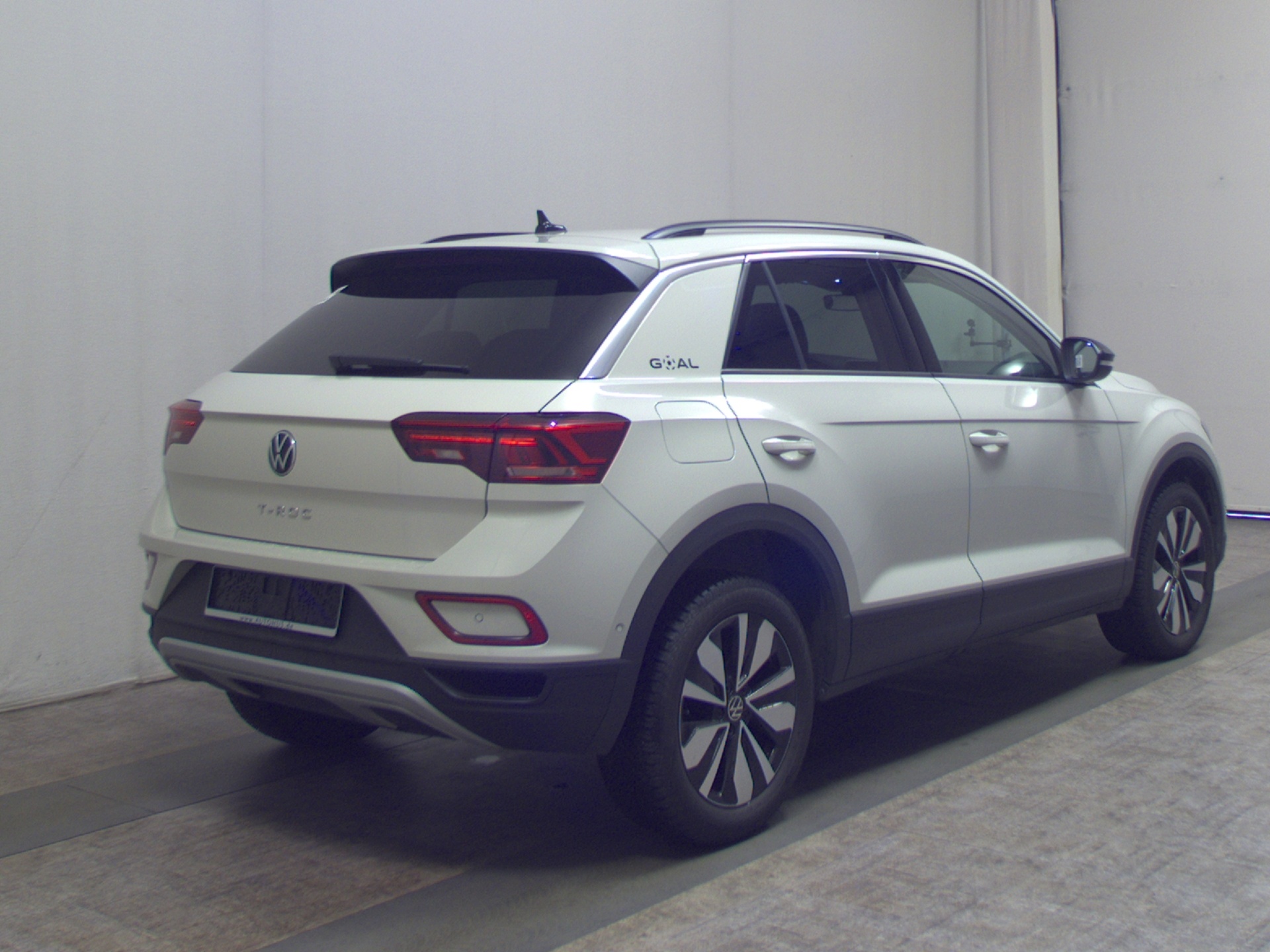 Volkswagen T-Roc 1.0 TSI Navi LED DC ACC PDC Shz 4