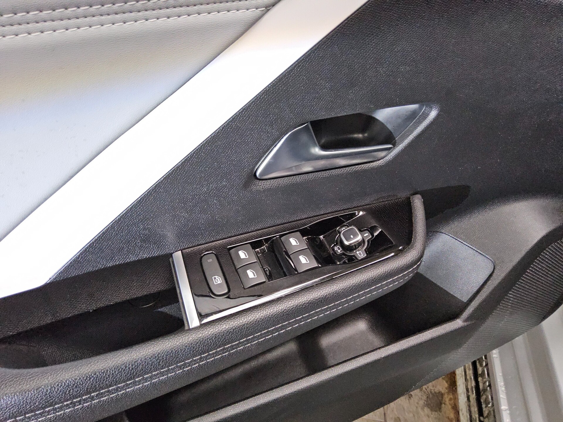 Opel Astra ST 1.5 D Elegance T-Leder Navi LED RFK 10