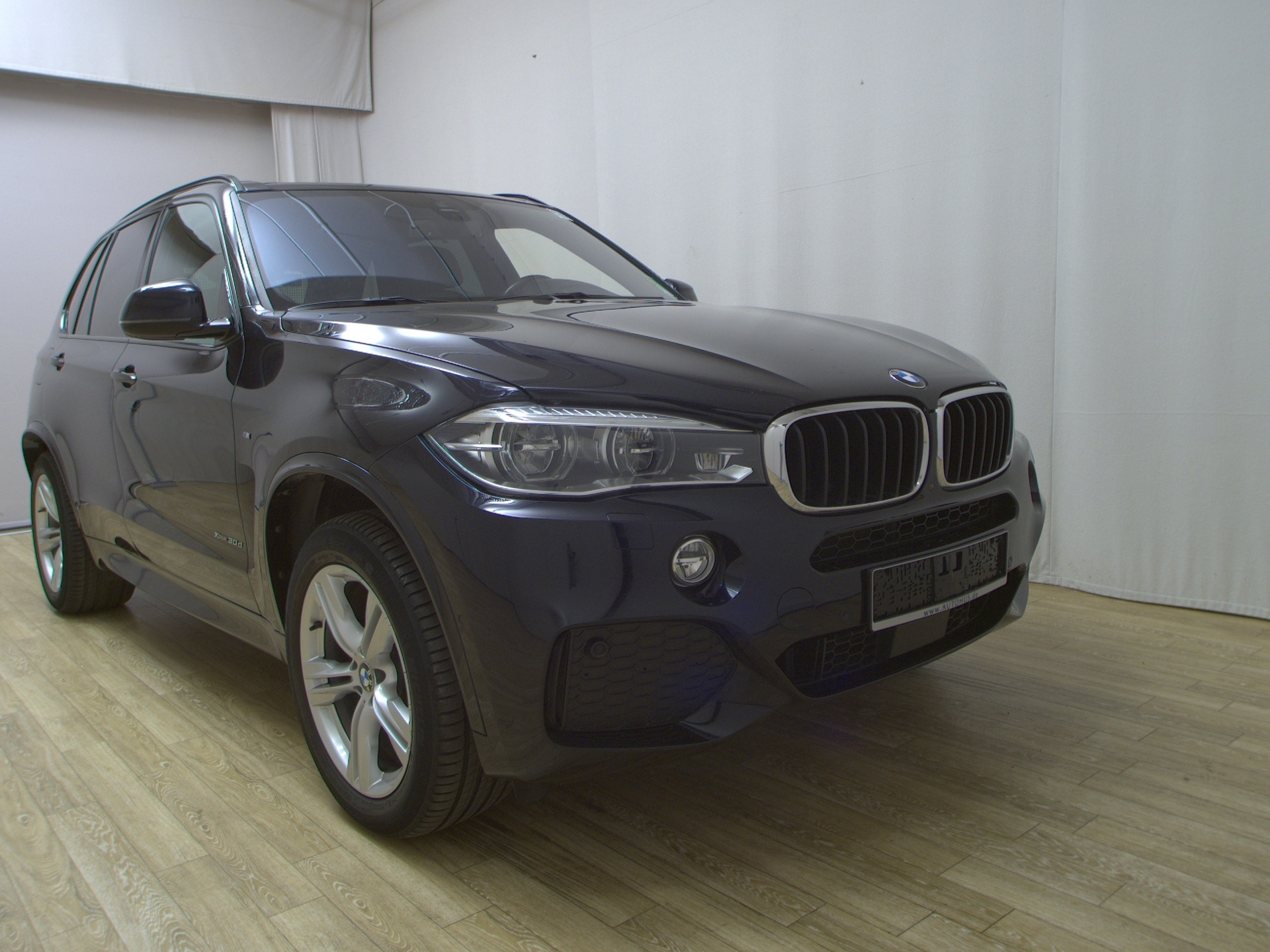 BMW X5 xDrive30d M-Sport Leder Navi LED HuD HiFi AHK 3