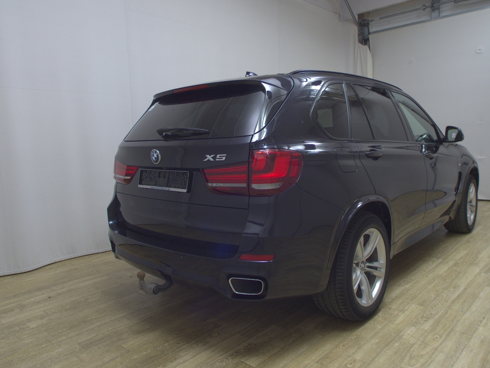 BMW X5 xDrive30d M-Sport Leder Navi LED HuD HiFi AHK 4