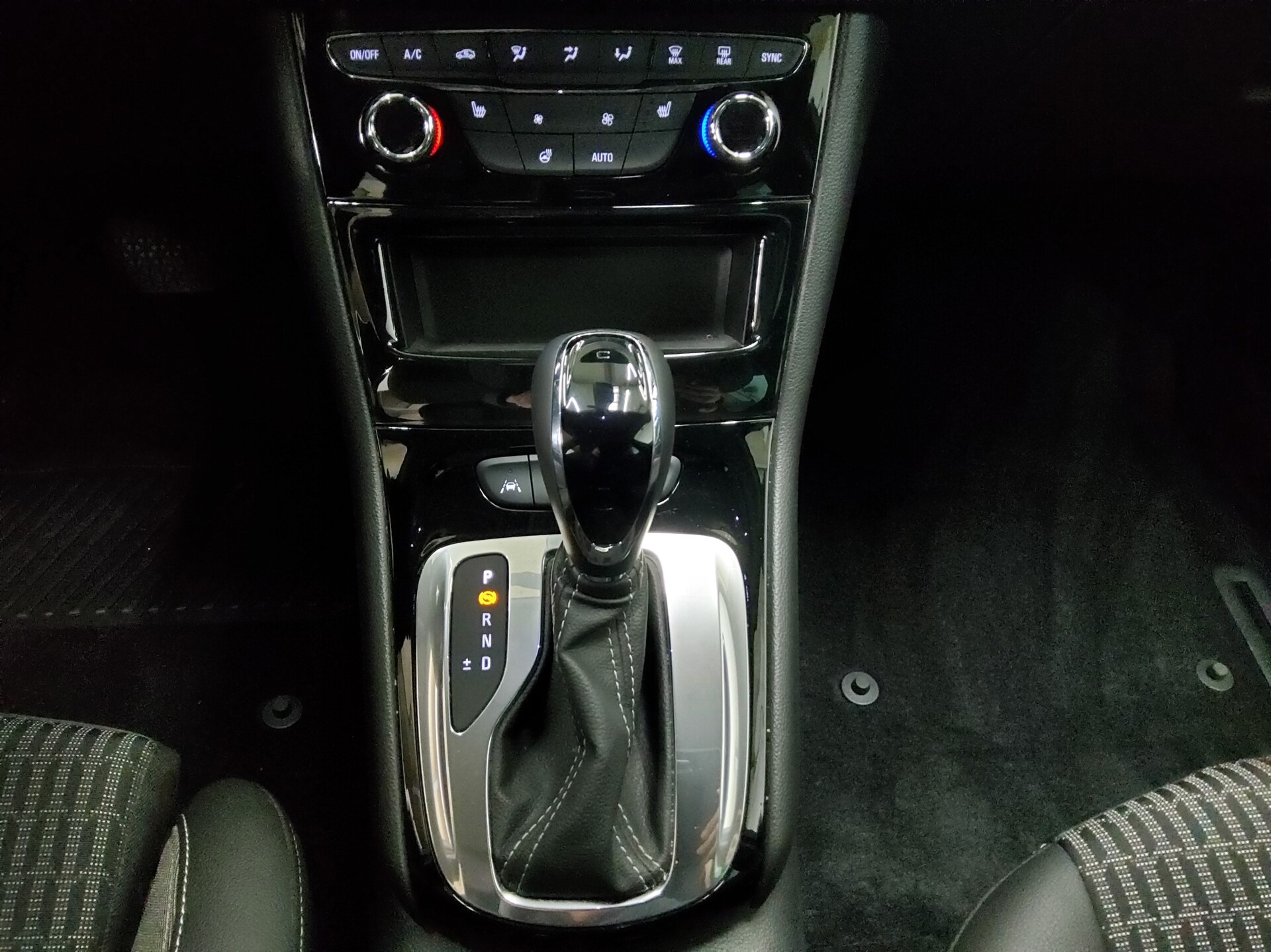 Opel Astra 1.5 D Elegance T-Leder Navi LED RfK Shz 6