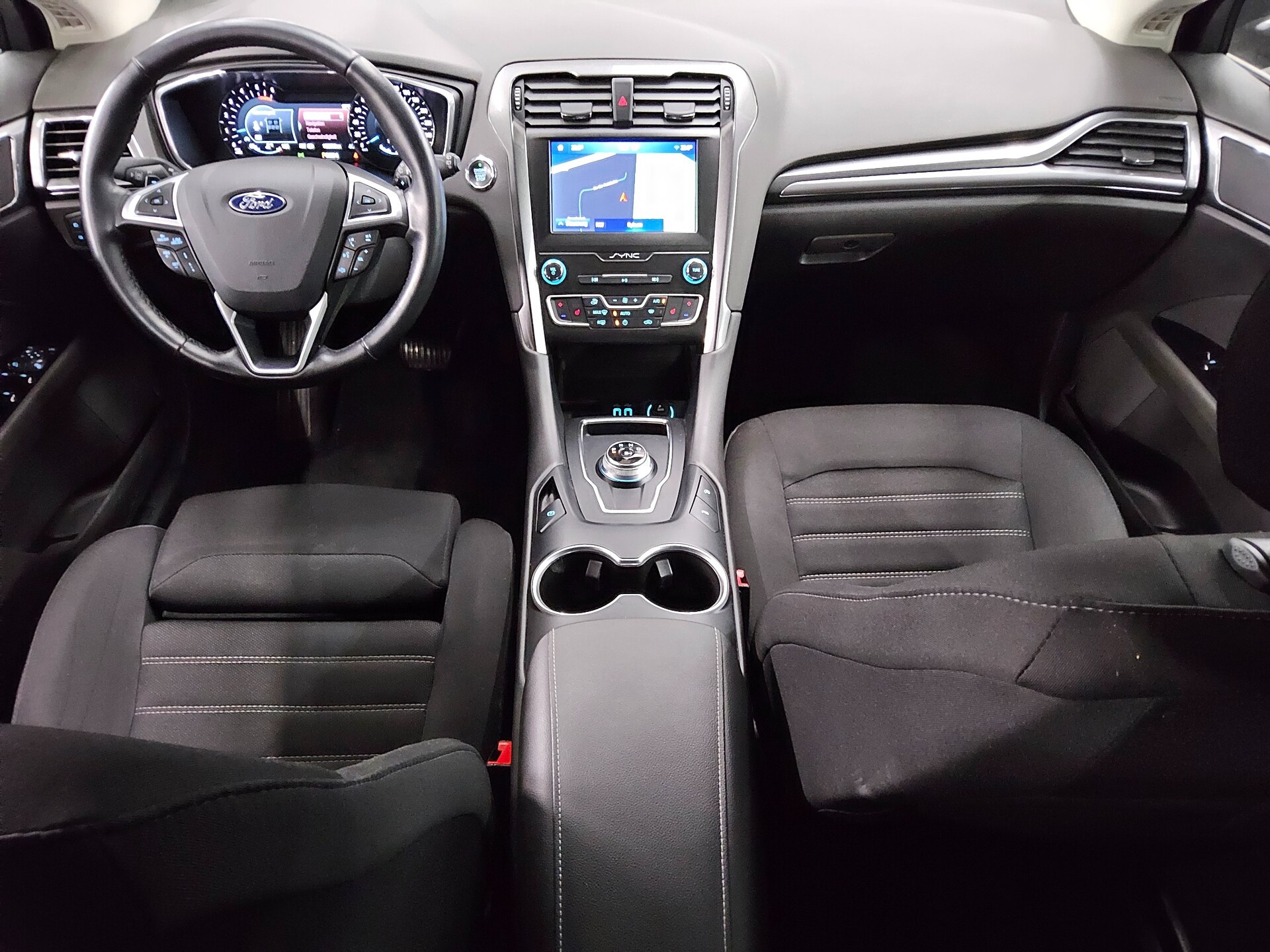 Ford Mondeo Turnier 2.0 EB Titanium Navi LED RFK AHK 5