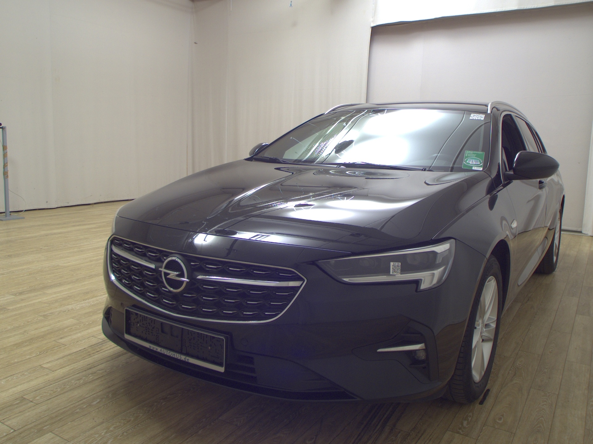 Opel Insignia ST 2.0 D Elegance T-Leder Navi LED AHK 2