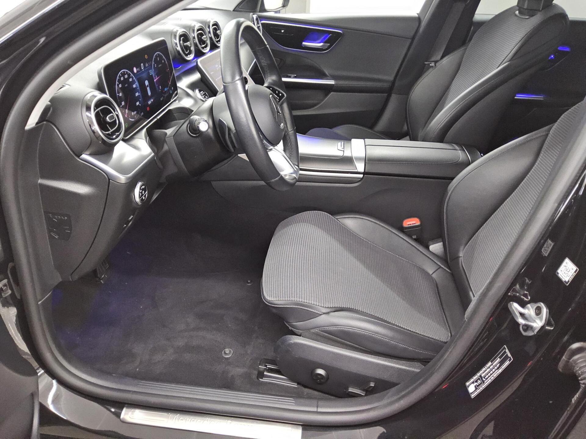 Mercedes-Benz C 220 T d Avantgarde T-Leder Navi LED MBUX RfK 9