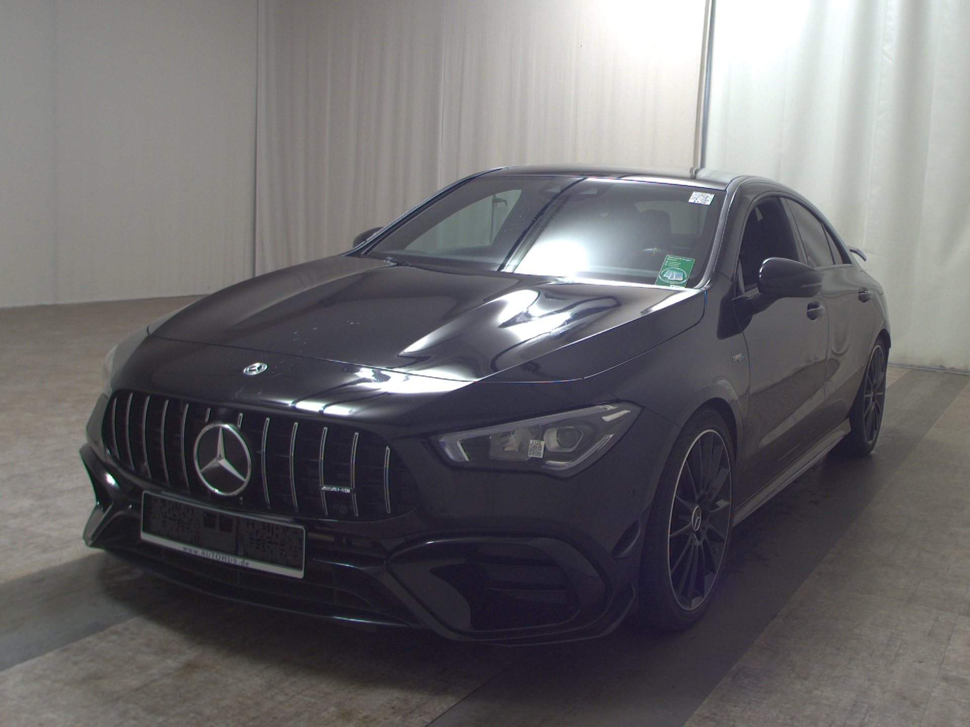 Mercedes-Benz CLA 45 AMG S 4M Performance+ Night Navi LED Pano 2