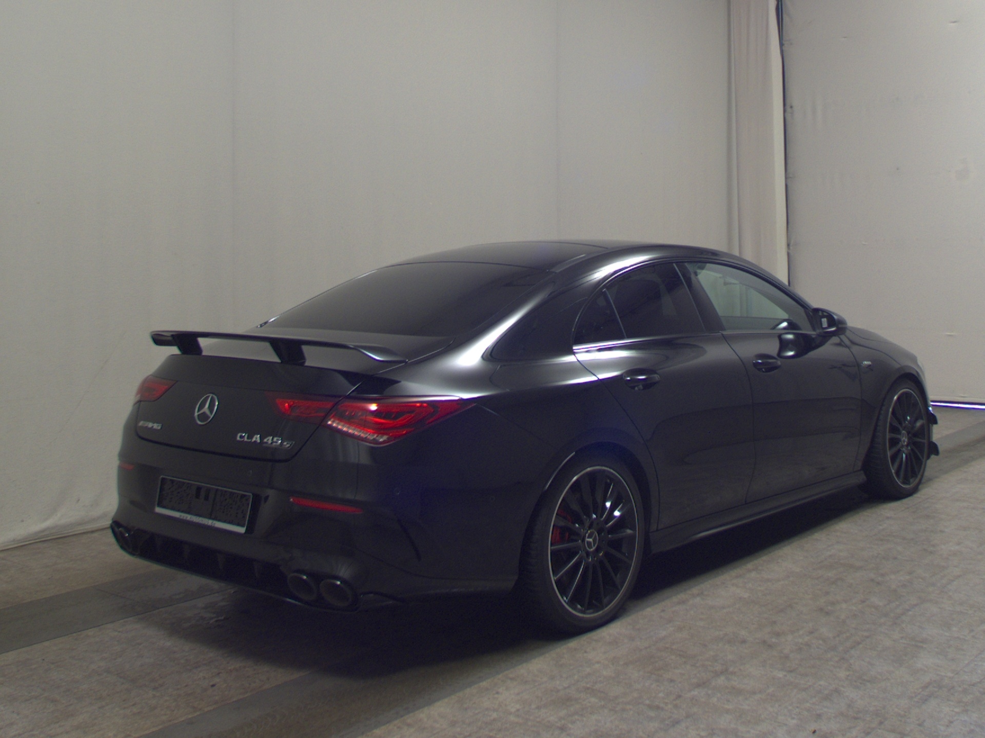 Mercedes-Benz CLA 45 AMG S 4M Performance+ Night Navi LED Pano 4