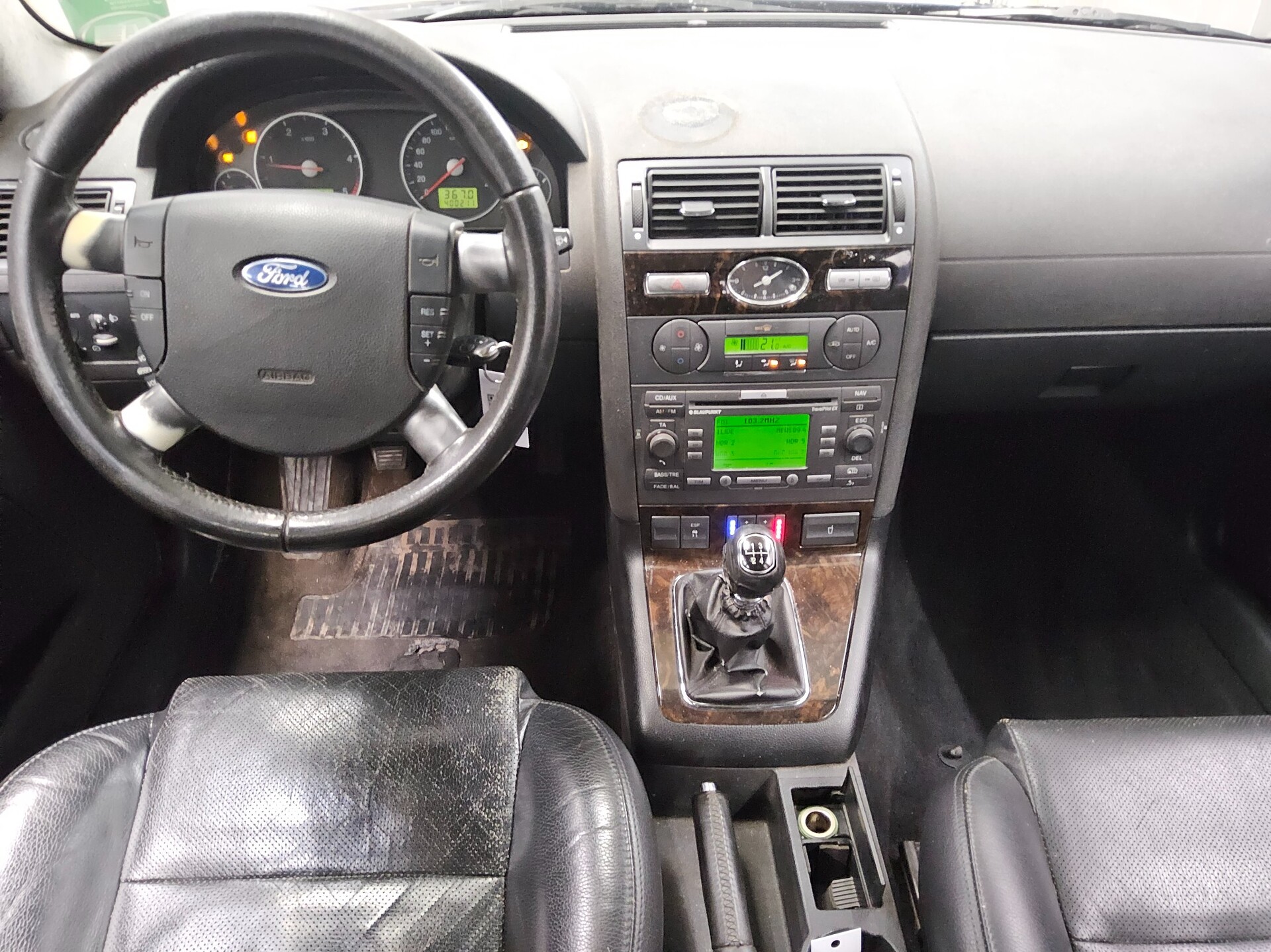Ford Mondeo Turnier 2.0 TDCi Ghia Leder Navi AHK GSD 5