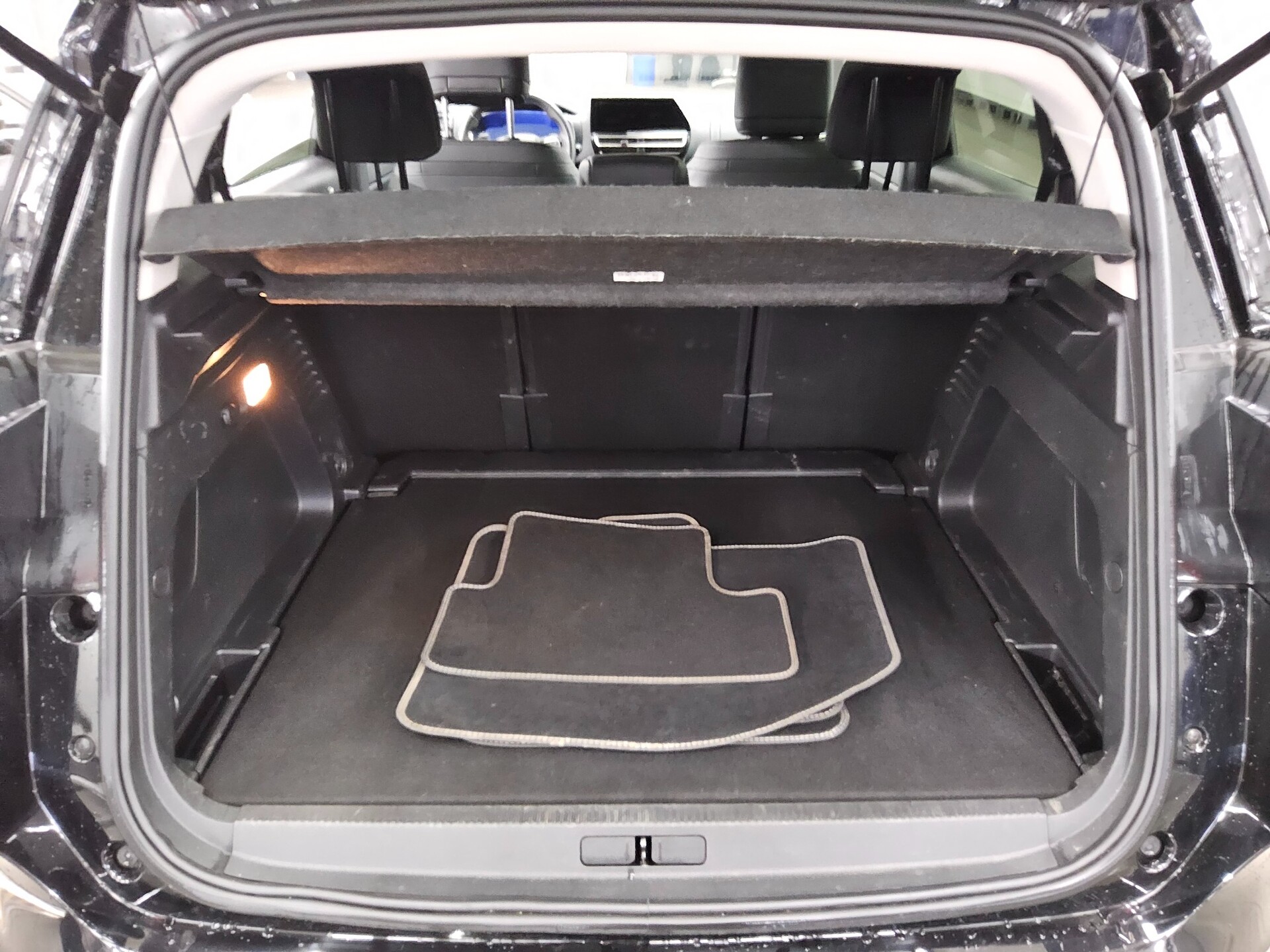 Citroën C5 Aircross 1.2 PureTech Shine Navi LED Kamera 12