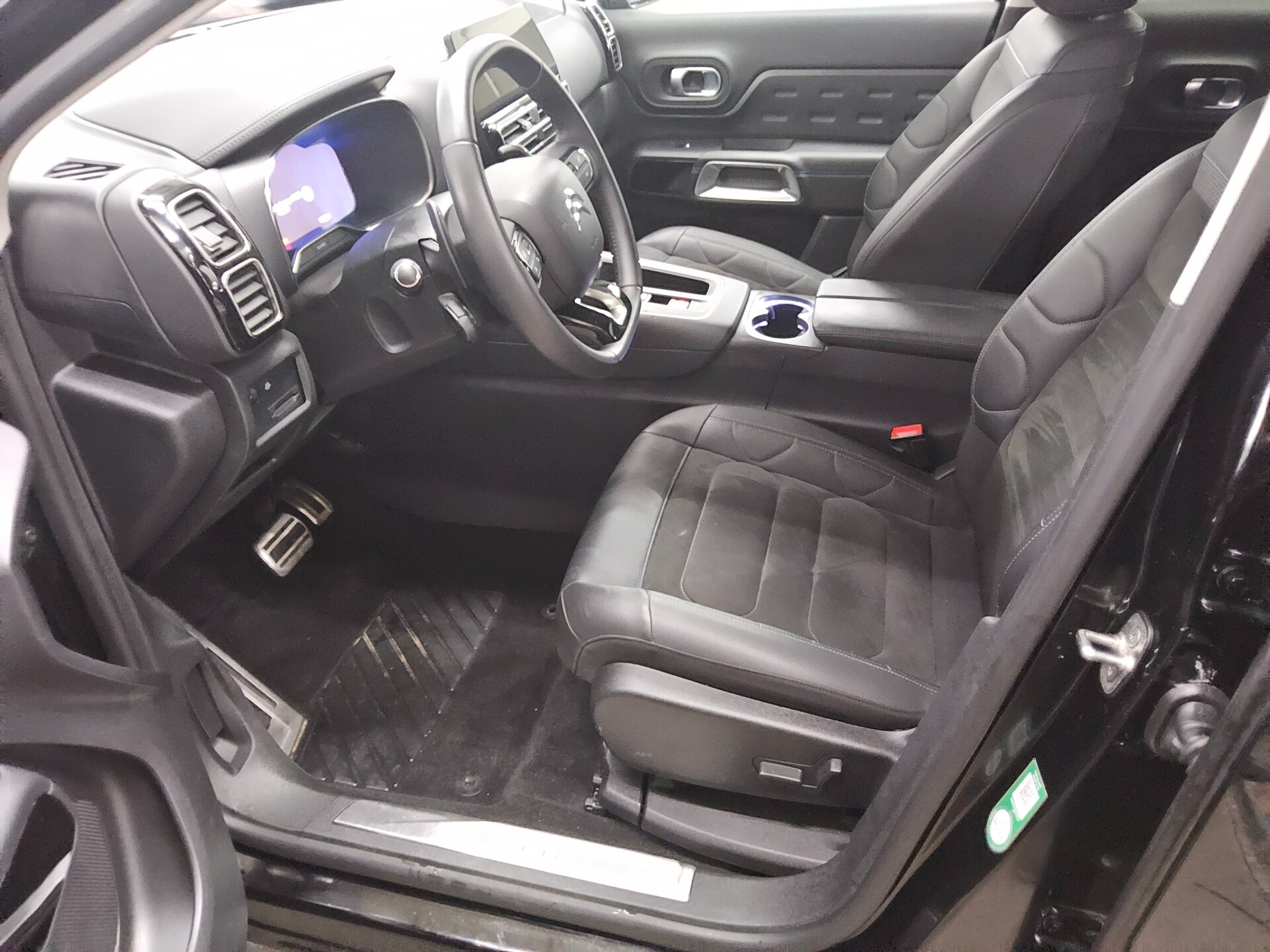 Citroën C5 Aircross 1.2 PureTech Shine Navi LED Kamera 9