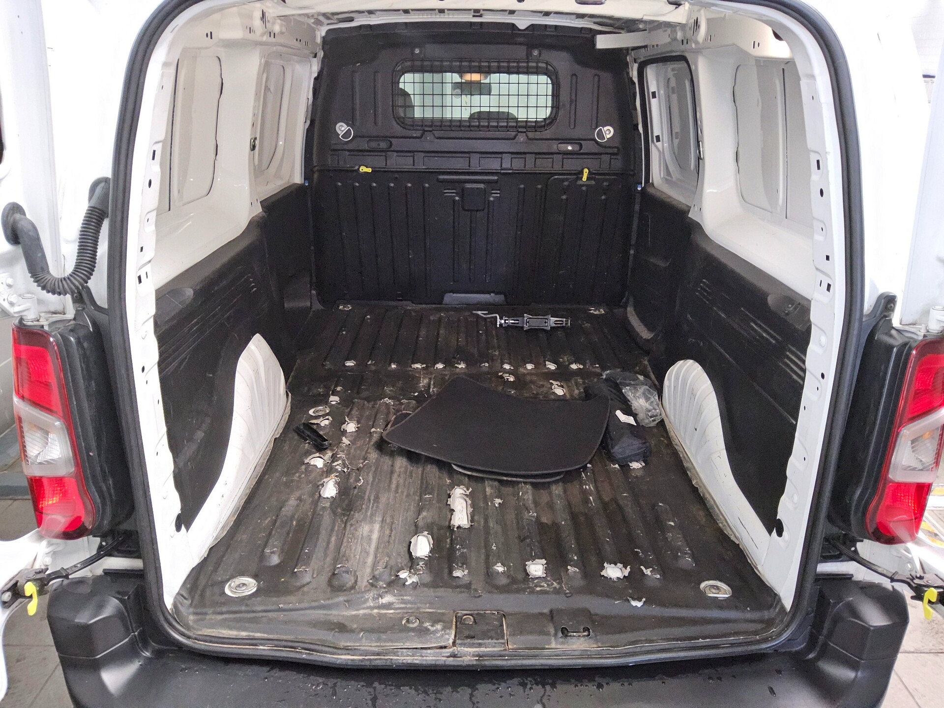 Citroën Berlingo 1.5 BlueHDI L2 Klima PDC BT Tempomat 10