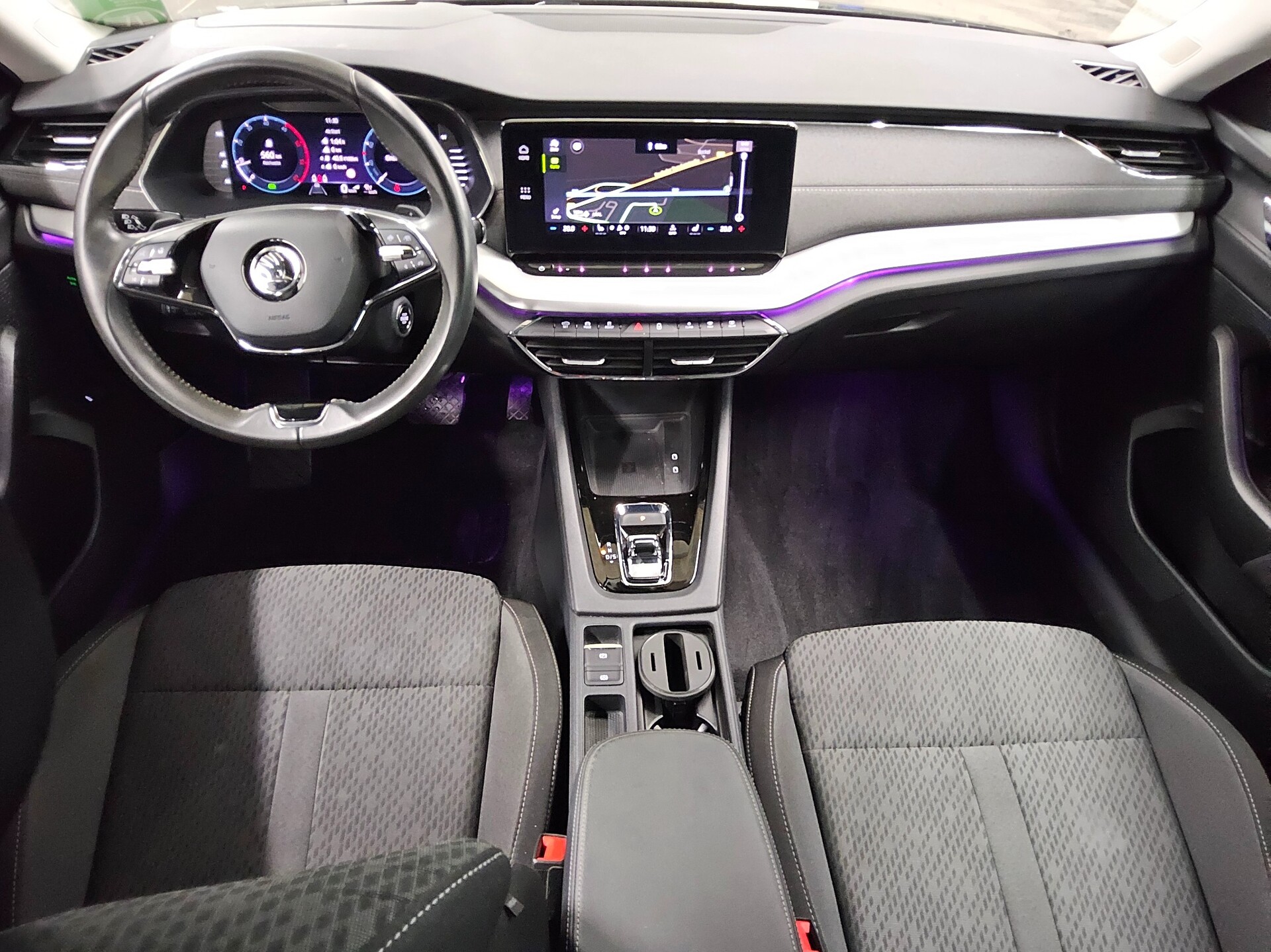 Skoda Octavia Kombi 2.0 TDI Style Navi LED vc ACC HuD 5