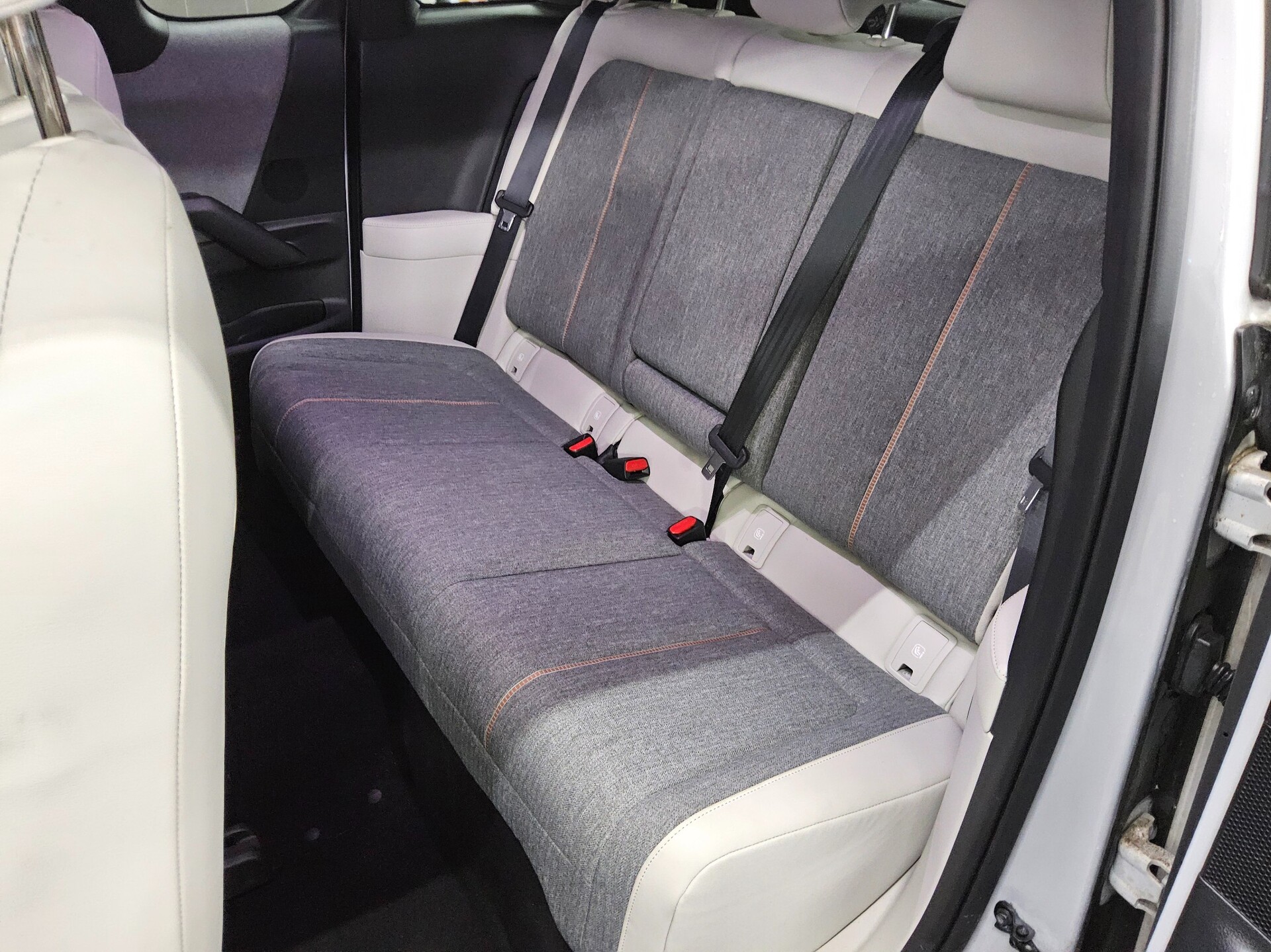 Mazda MX-30 e-SKYACTIV Navi LED Head-up Kamera 13