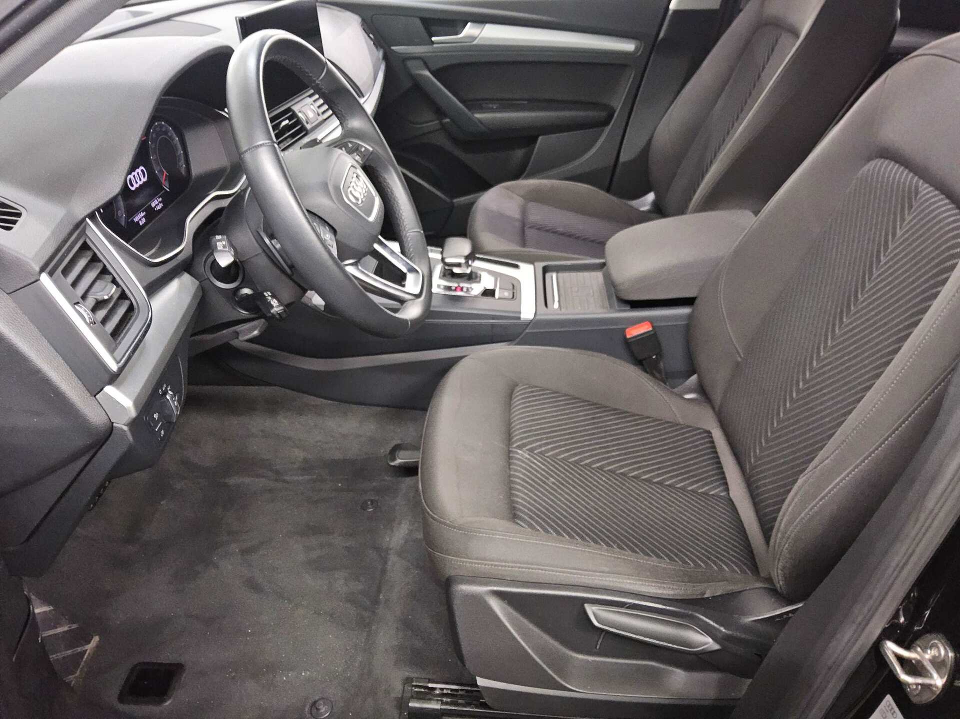 Audi Q5 35 TDI advanced Navi LED vc PDC Shz Tempomat 9