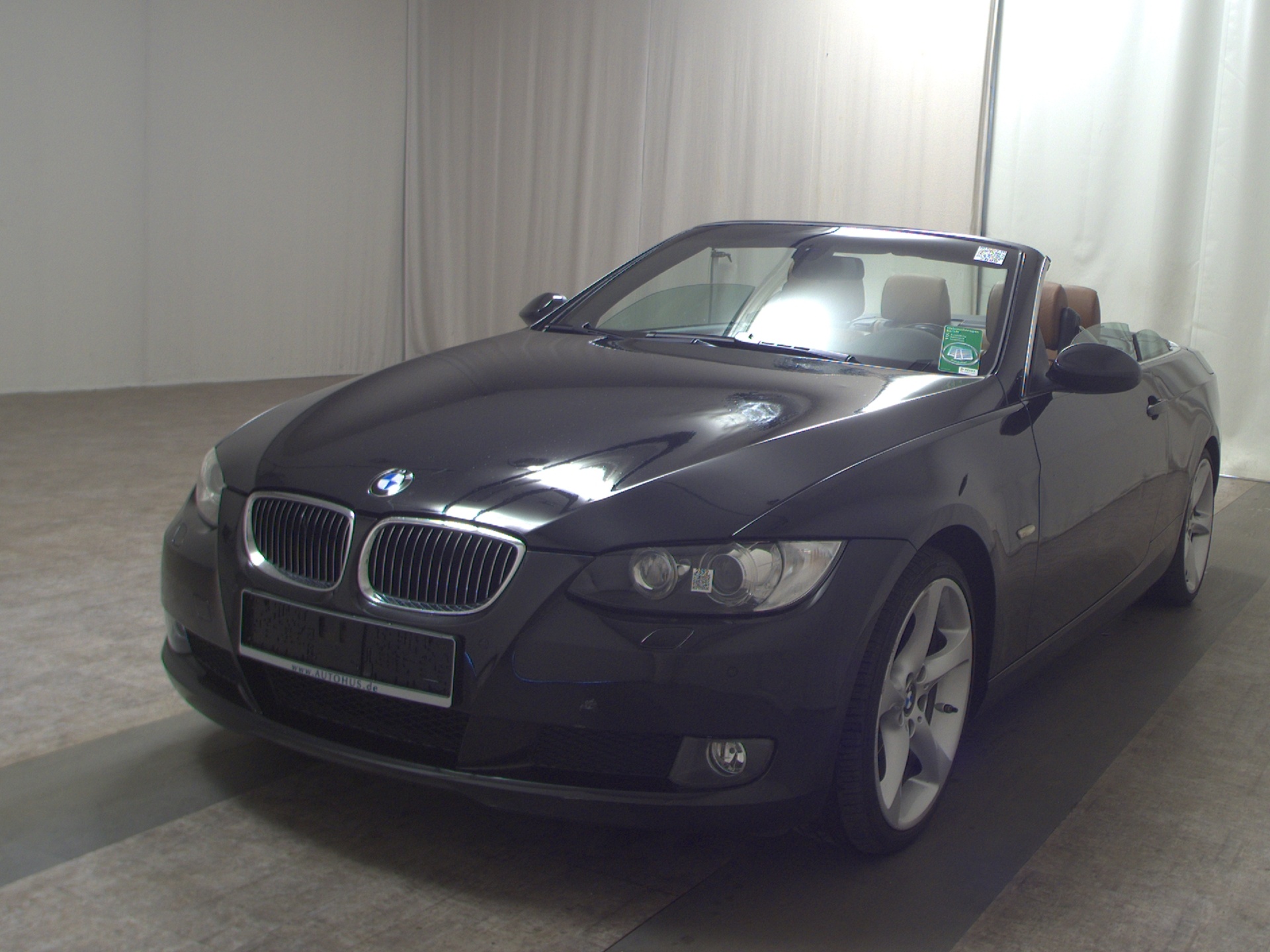 BMW 325i Cabrio Leder Navi Xenon AHK HiFi Shz PDC 2