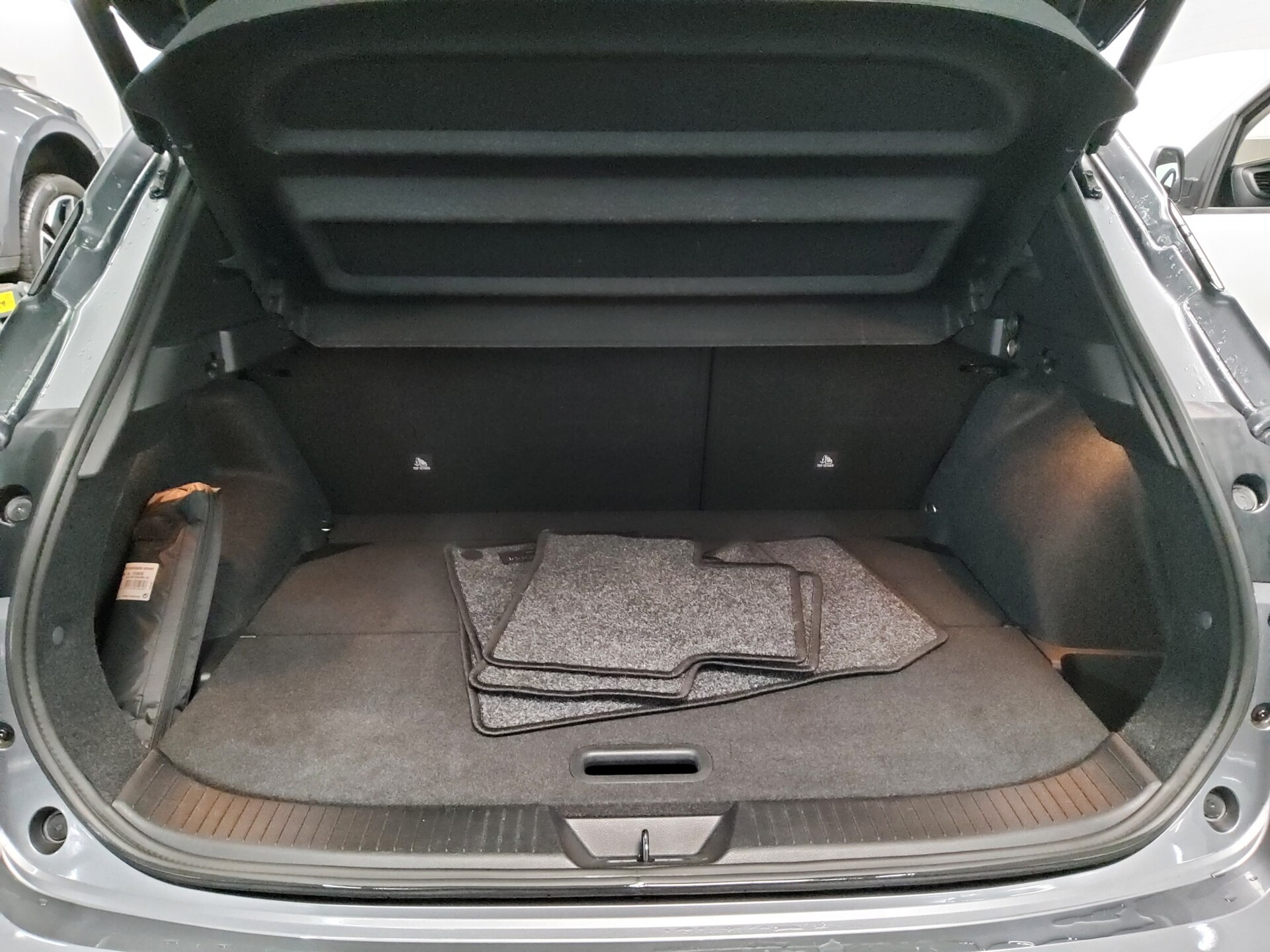 Nissan Qashqai 1.3 DIG-T Tekna T-Leder Navi LED RfK AHK 12