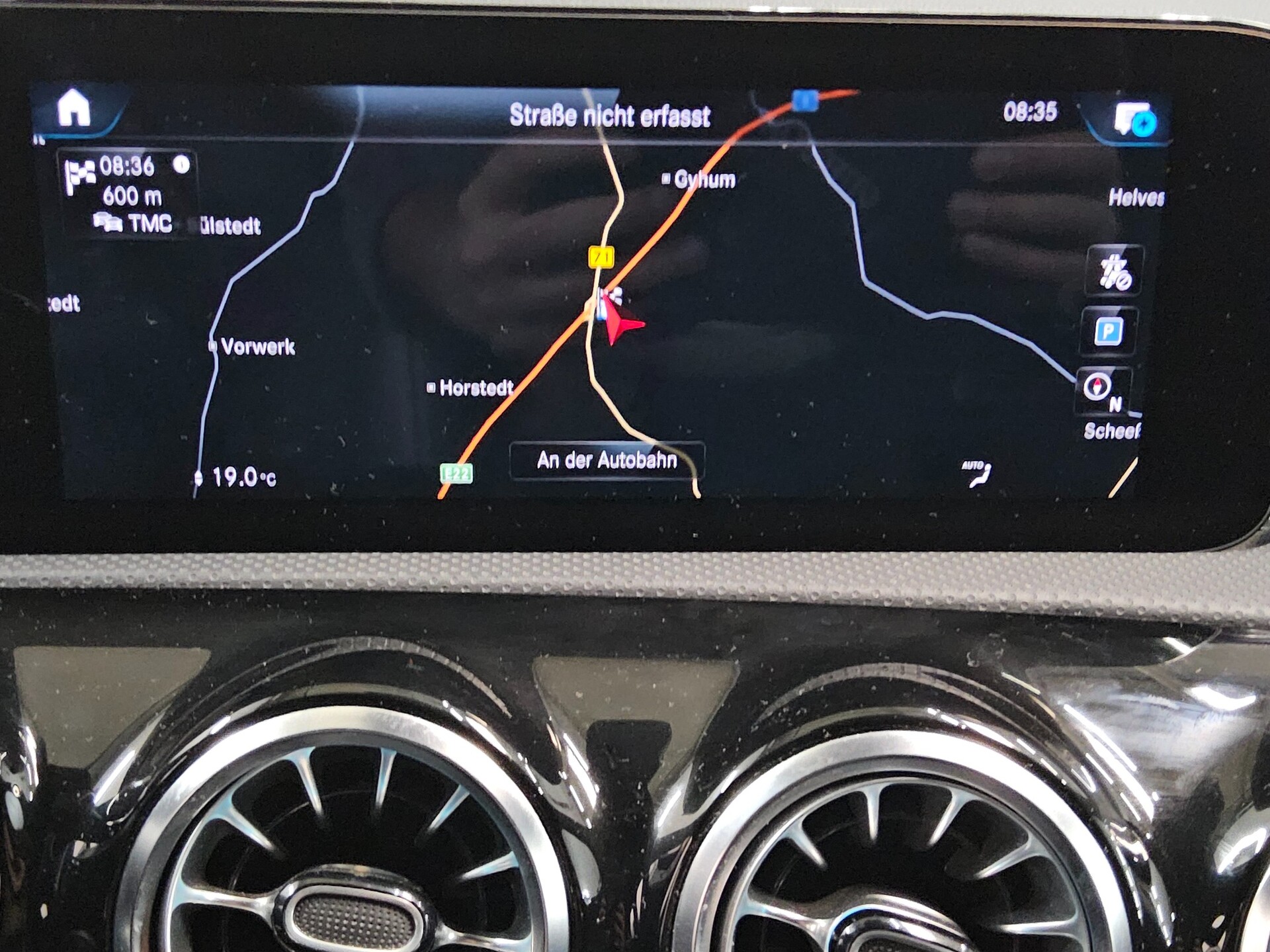 Mercedes-Benz CLA 200 SB d AMG-Line Night Navi LED RfK MBUX-AR 7