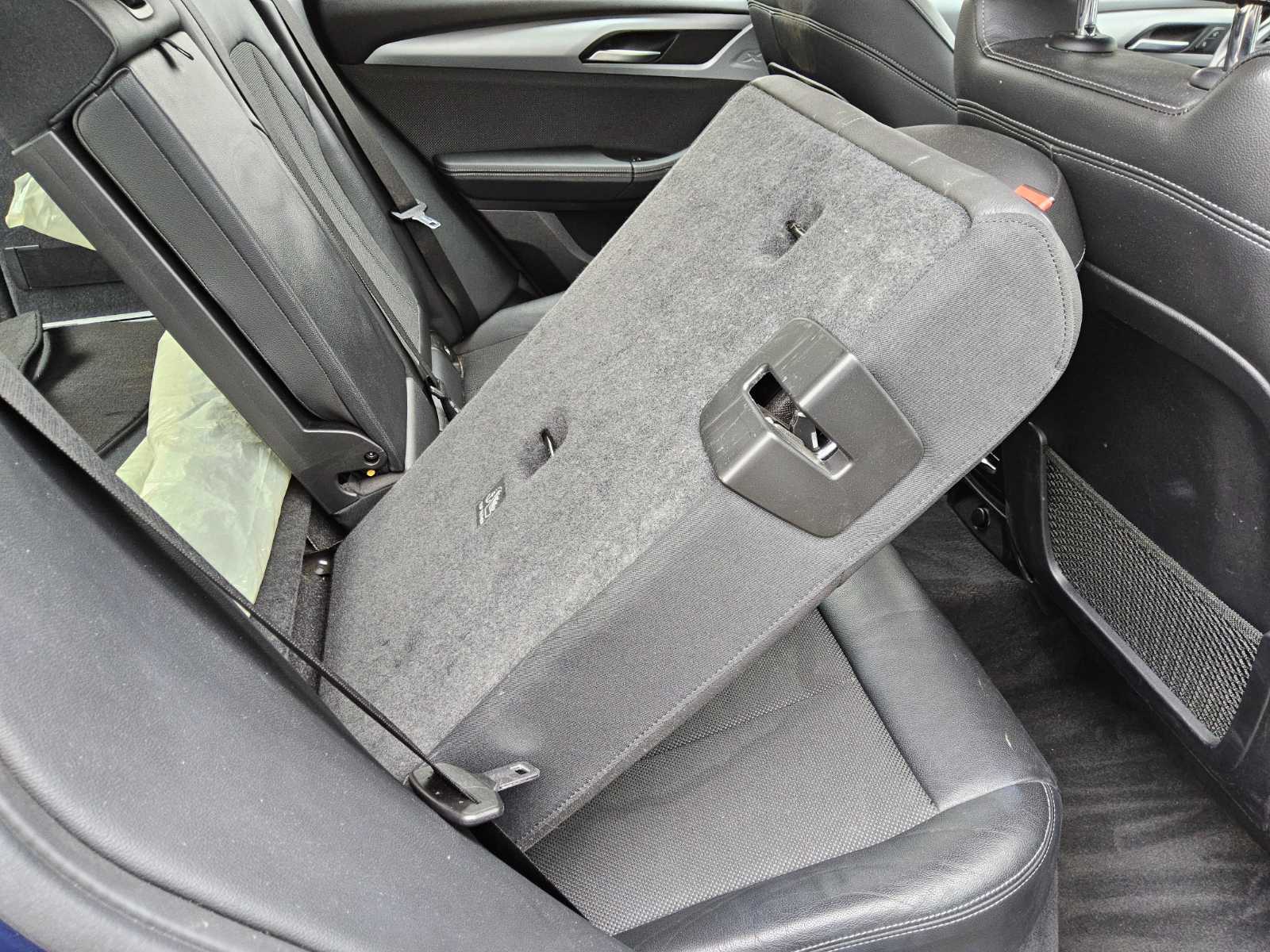 BMW X3 xDrive20i Advantage T-Leder Navi LED HiFi Shz 12