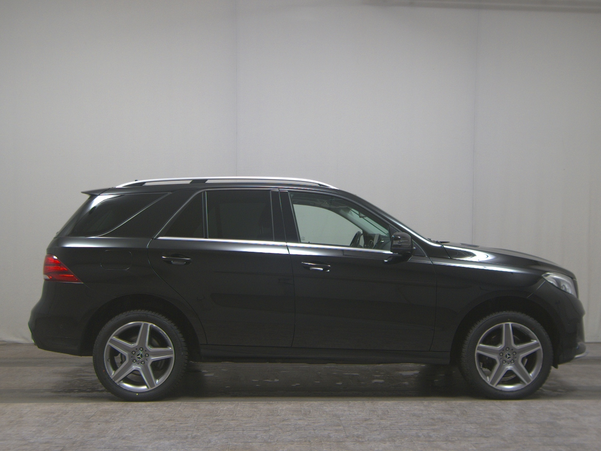 Mercedes-Benz GLE 350 d 4M AMG-Line Airm. Pano H-K LED 360°