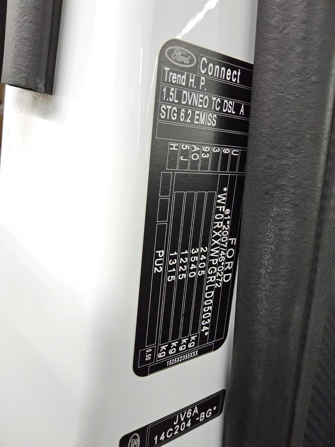 Ford Transit Connect 1.5 EB Trend 3-Sitze Regal RFK 13