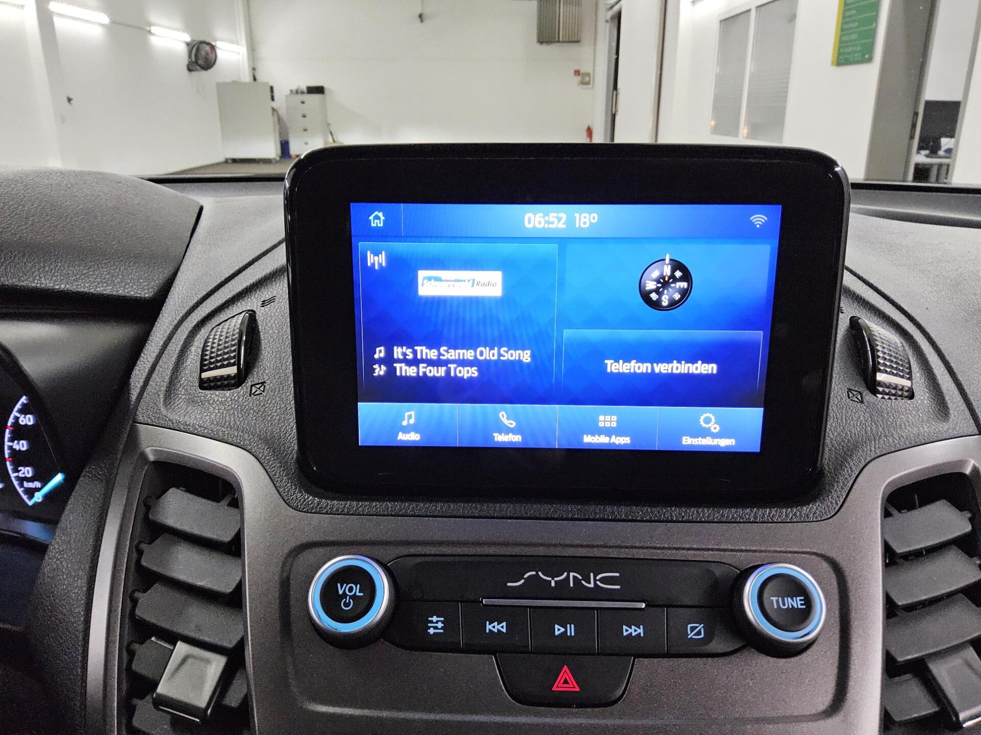 Ford Transit Connect 1.5 EB Trend 3-Sitze Regal RFK 7