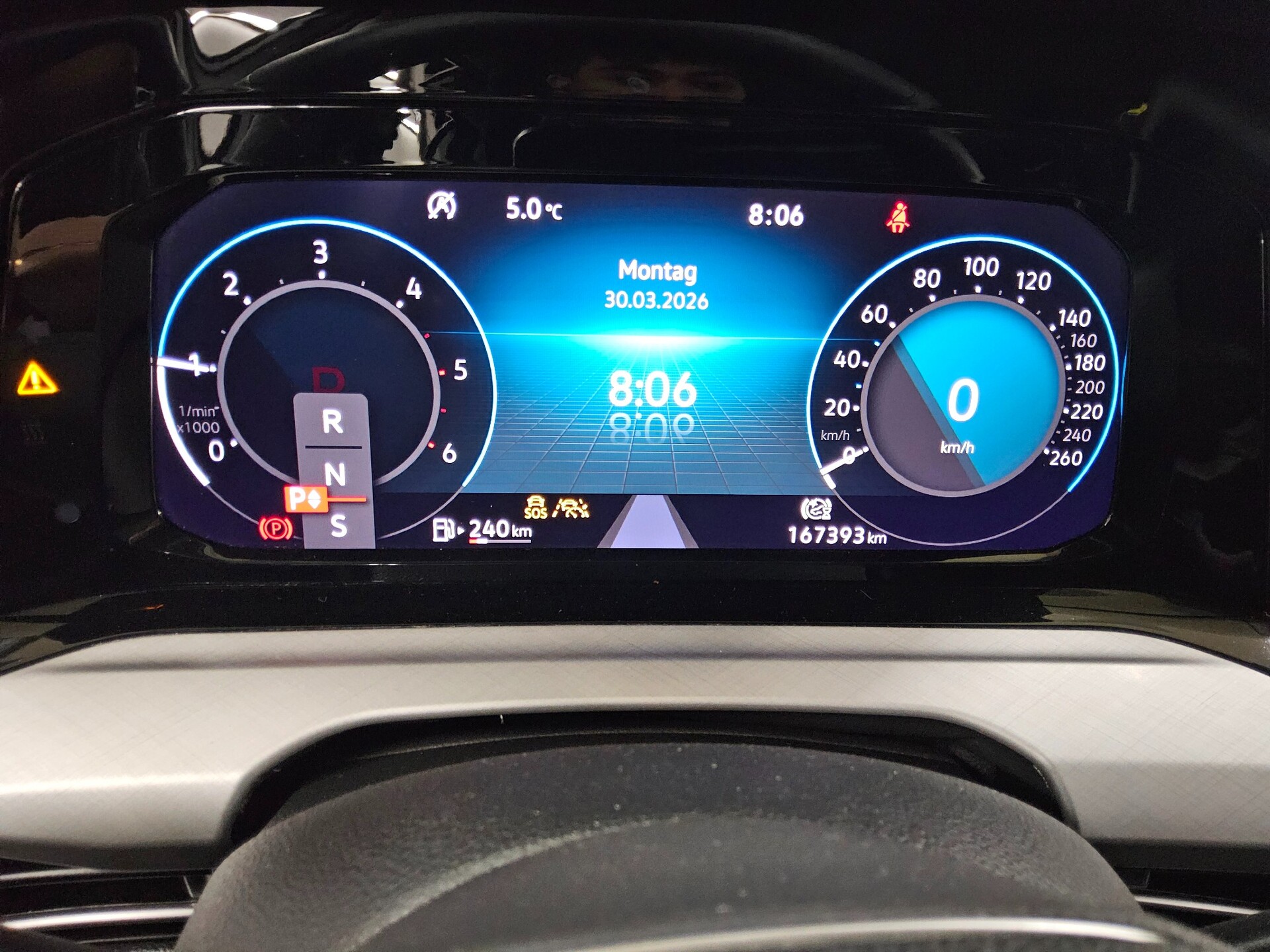 Volkswagen Golf-8 Var. 2.0 TDI Life Navi LED DC AHK ACC Shz 8