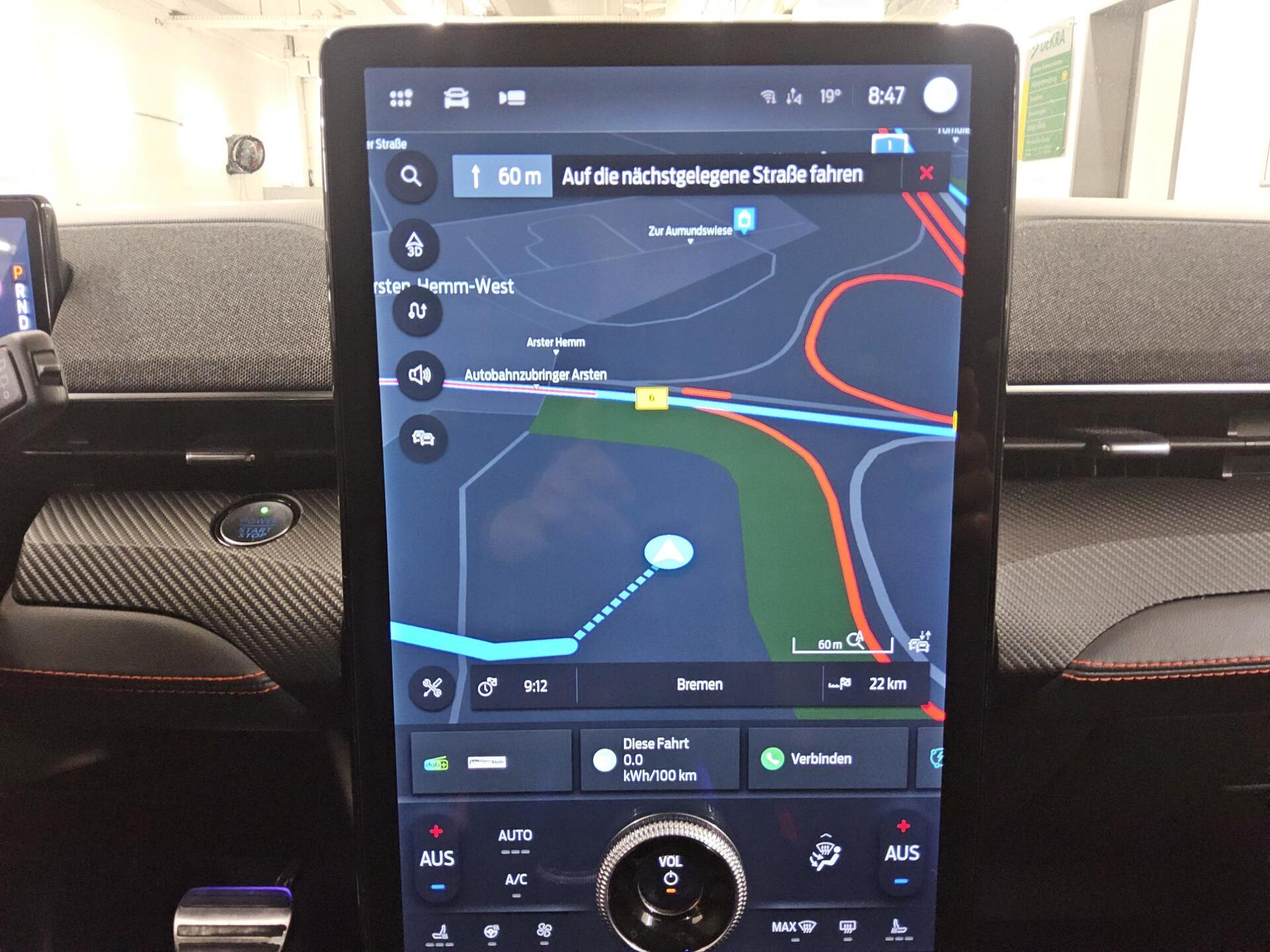 Ford Mustang Mach-E AWD Leder Matrix Pano B&O 360° 7