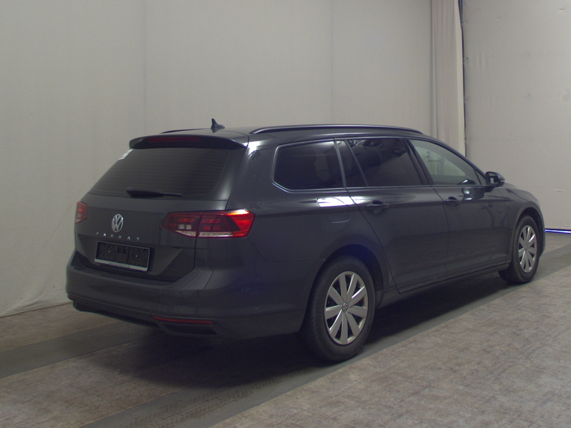 Volkswagen Passat Var. 1.6 TDI Navi LED ACC Shz 4