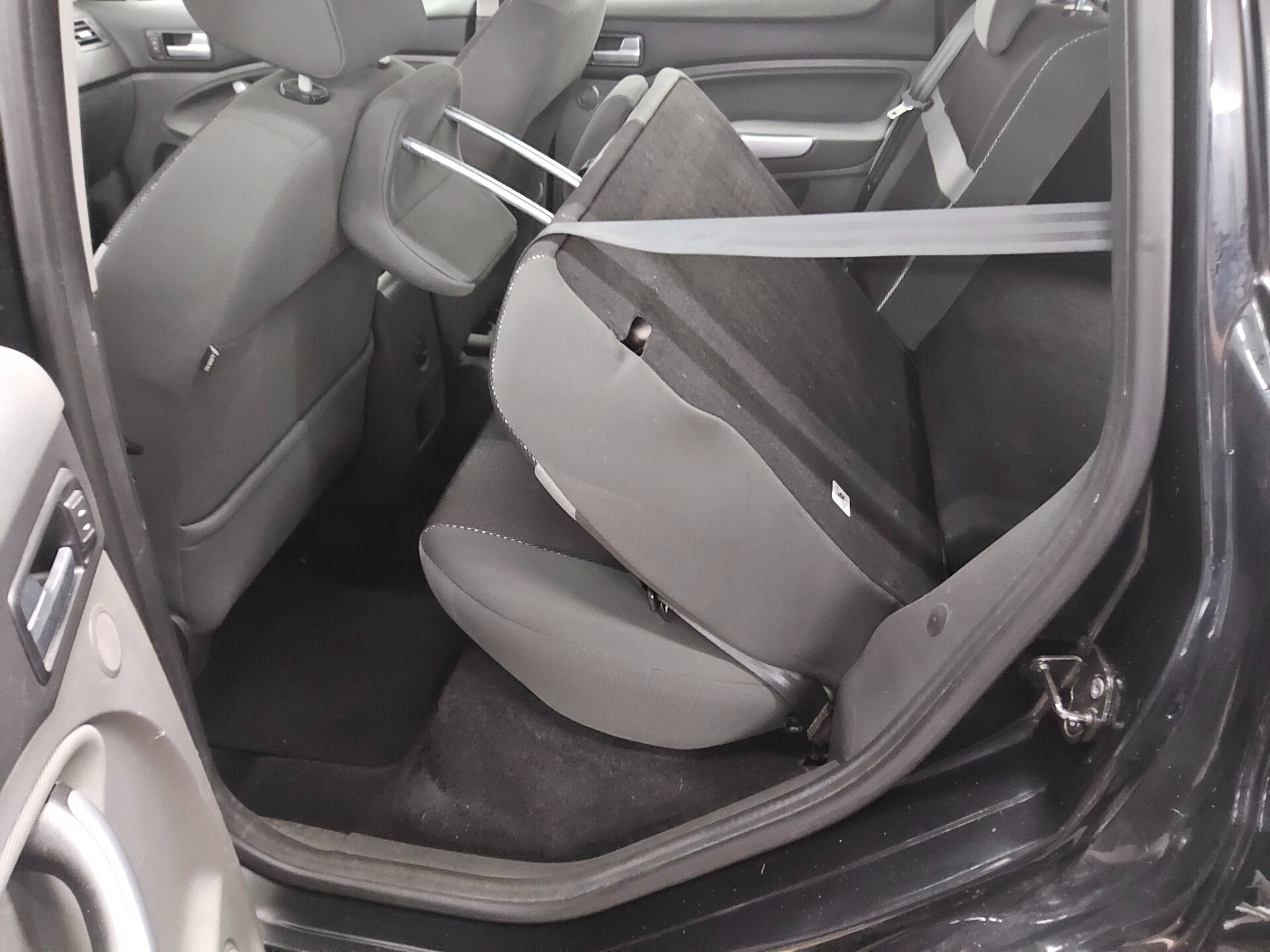 Ford Kuga 2.0 TDCi Champ.-Edit. AHK Klima Shz 13