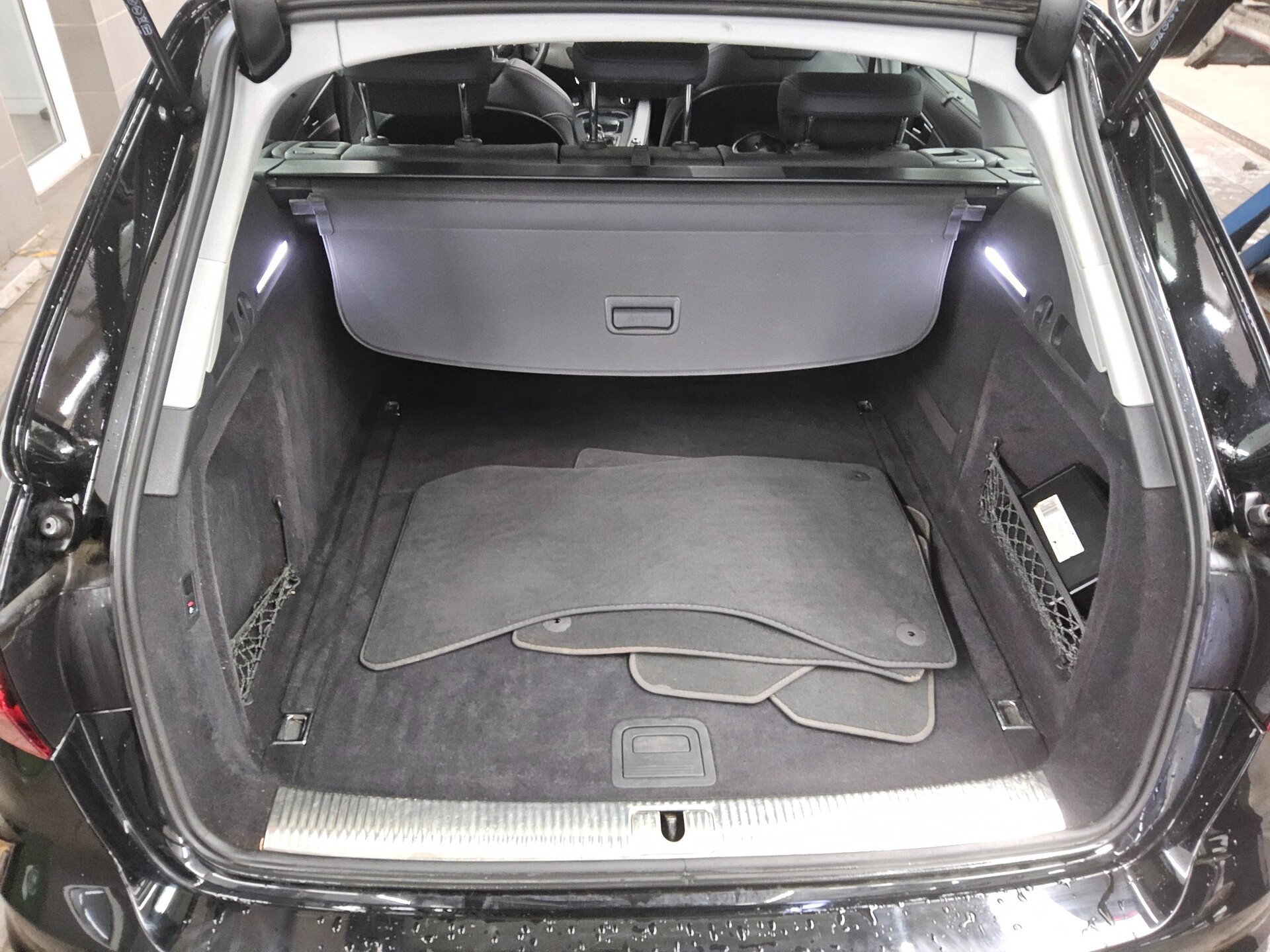 Audi A4 Avant 35 TDI advanced Leder Pano Navi LED AHK 12